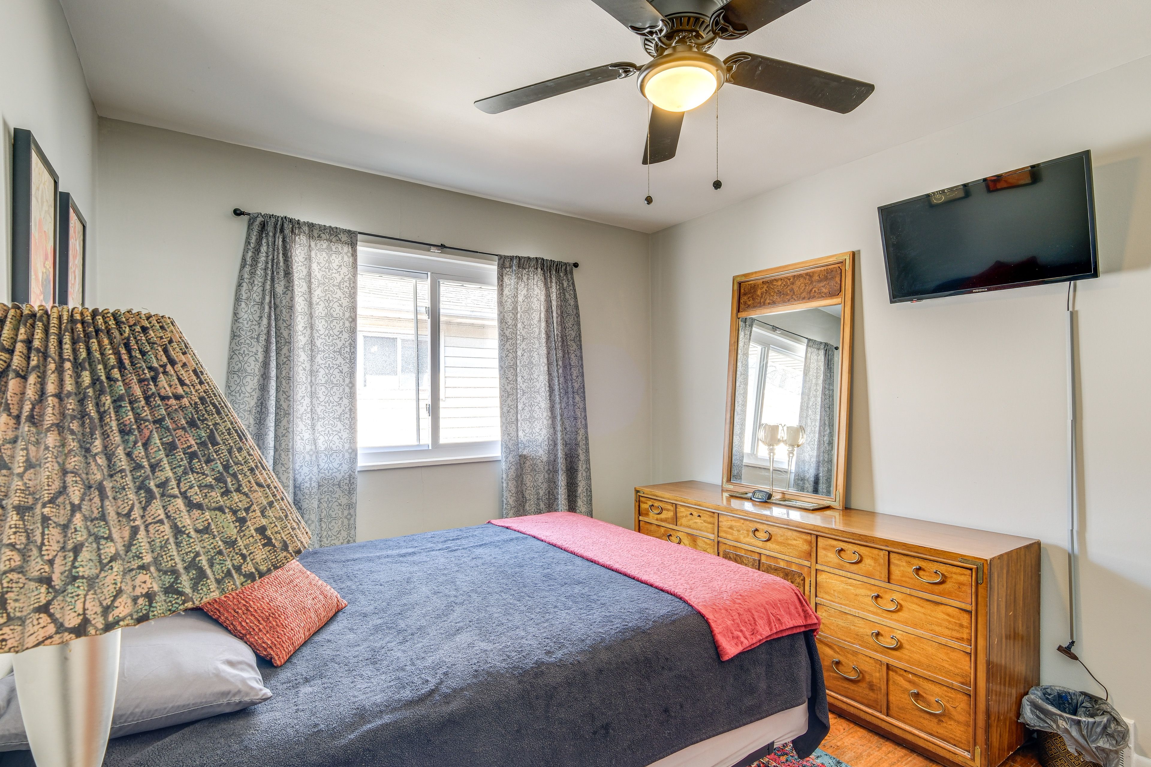 Bedroom 2 | Main Level | Queen Bed | Flat-Screen TV
