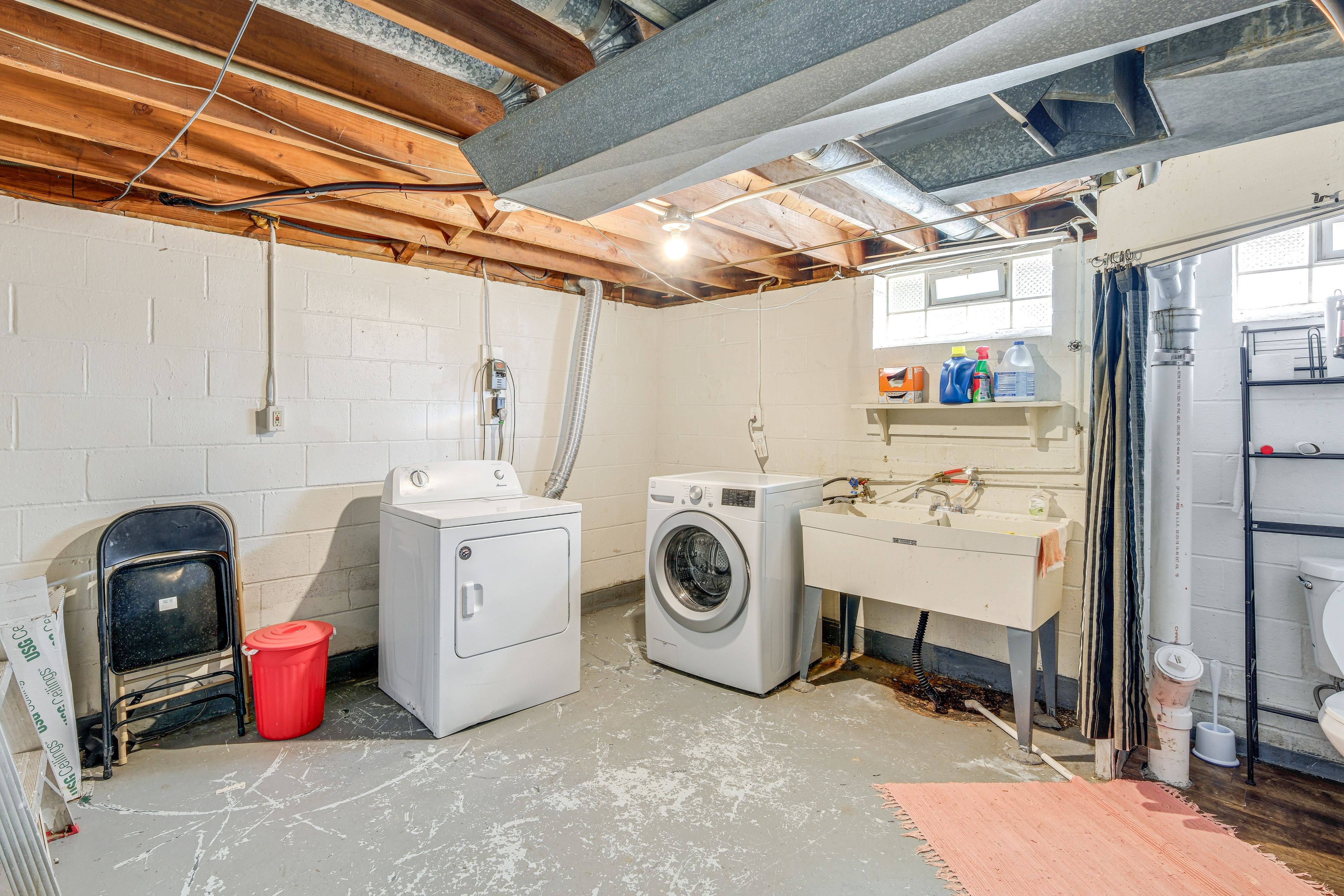 Laundry Room | Lower Level | Washer & Dryer | Sink