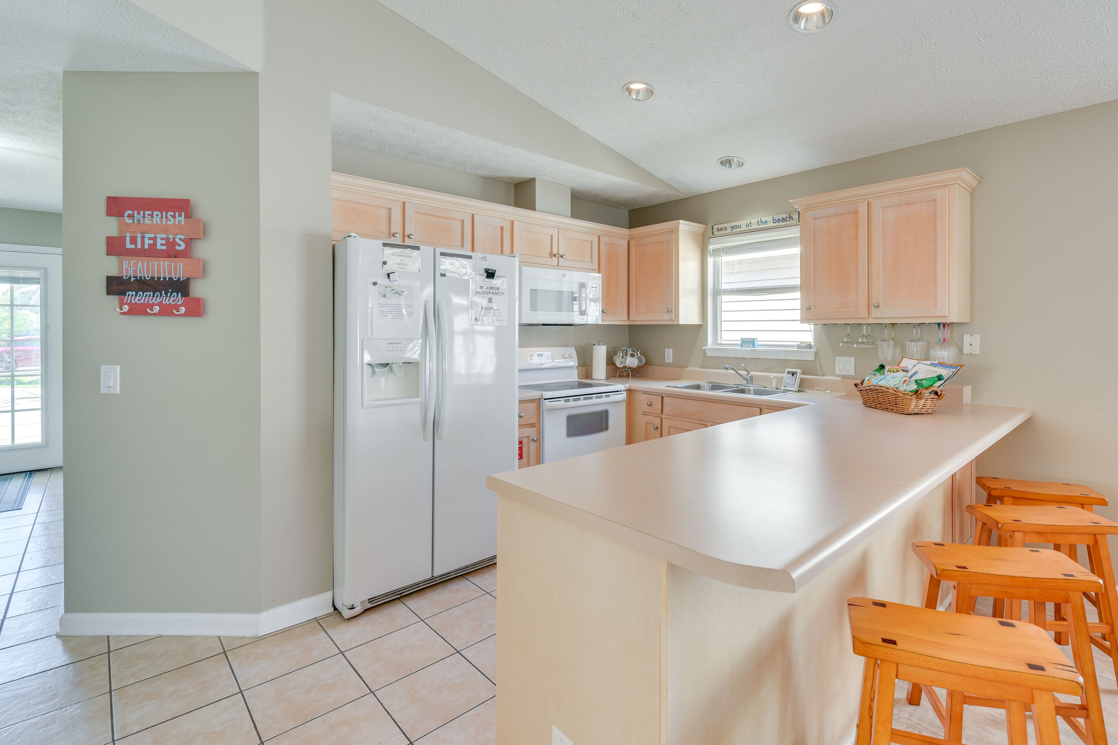Kitchen | Cooking Basics | Drip Coffee Maker | Toaster | Dishwasher