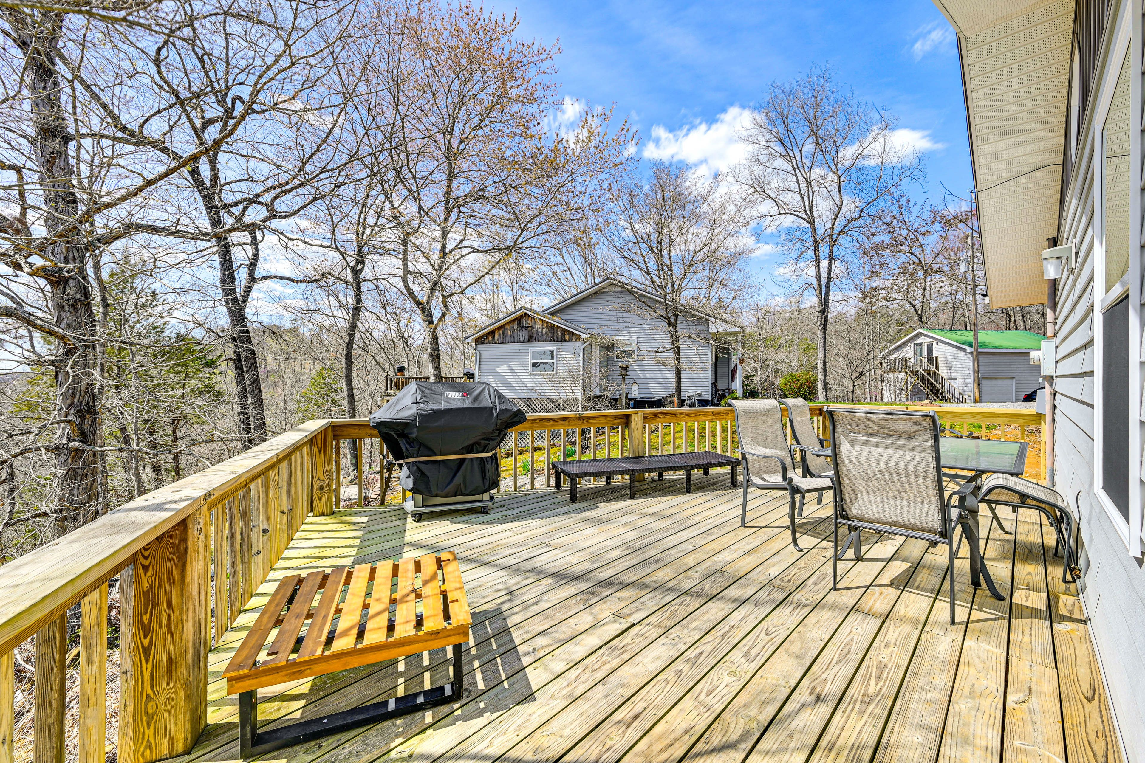 Deck | Main Level