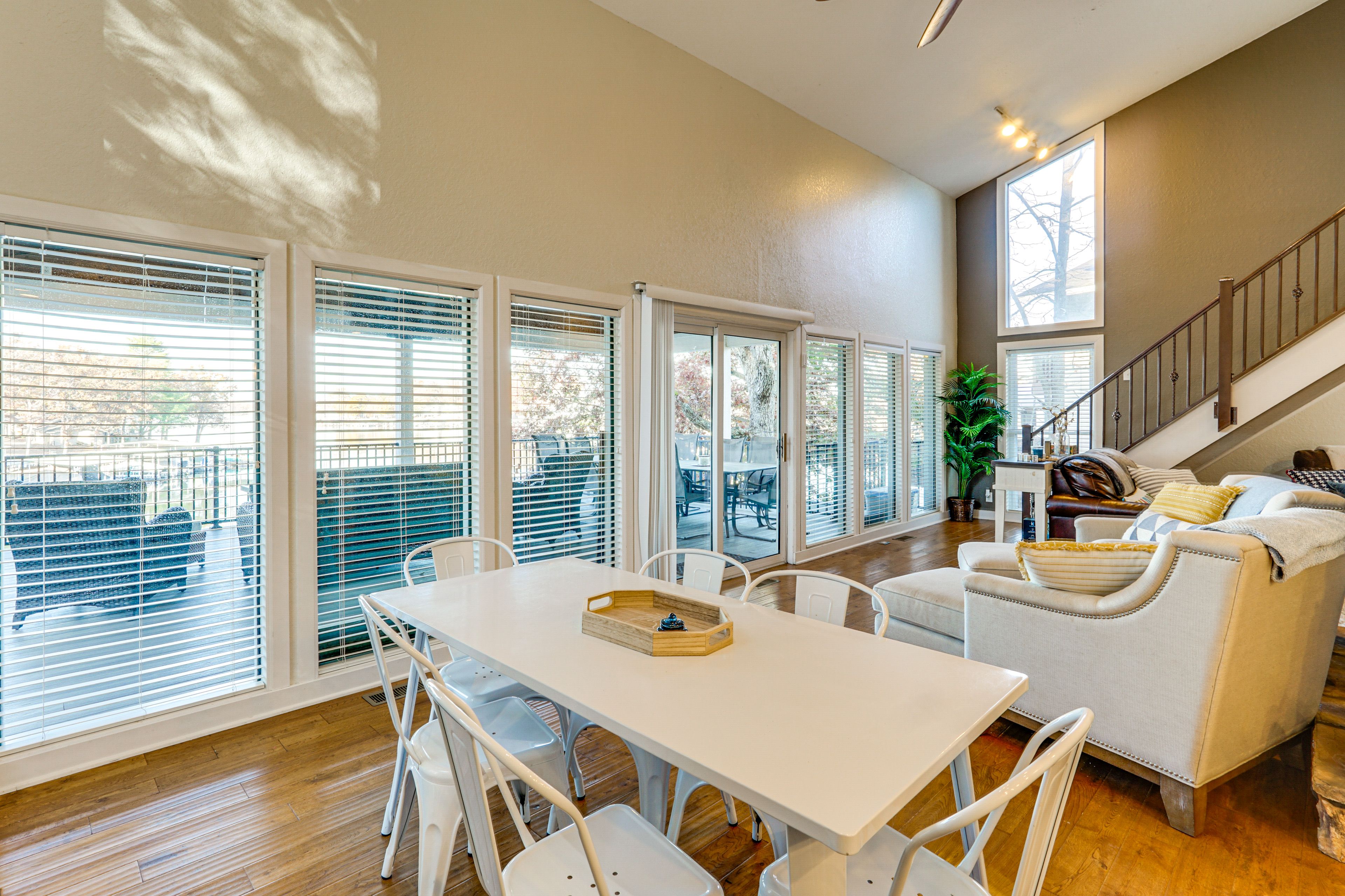 Dining Table | Dishware & Flatware | 1st Floor