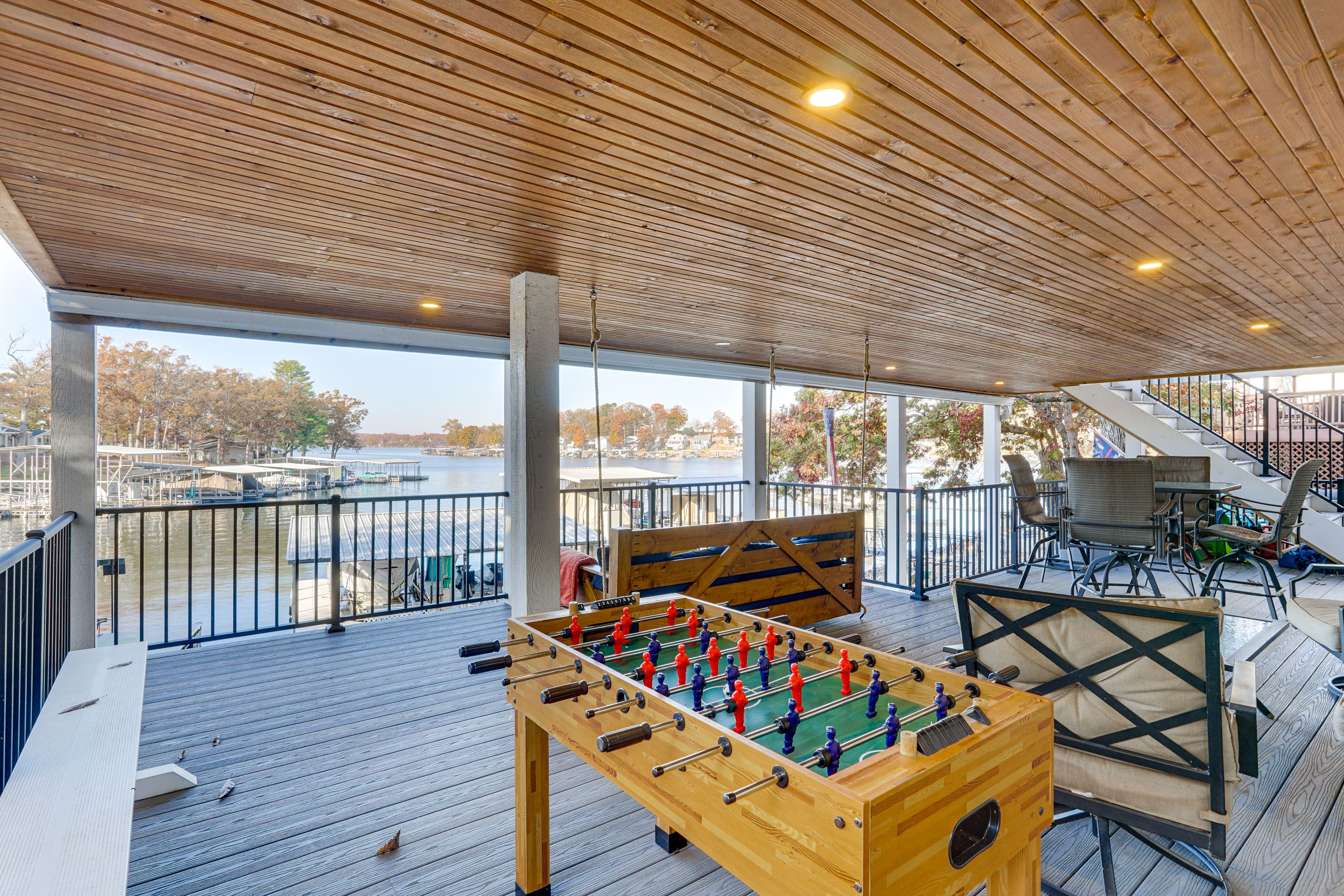Lake Ozark Vacation Rental | 4BR | 4.5BA | Steps Required | 1,700 Sq Ft