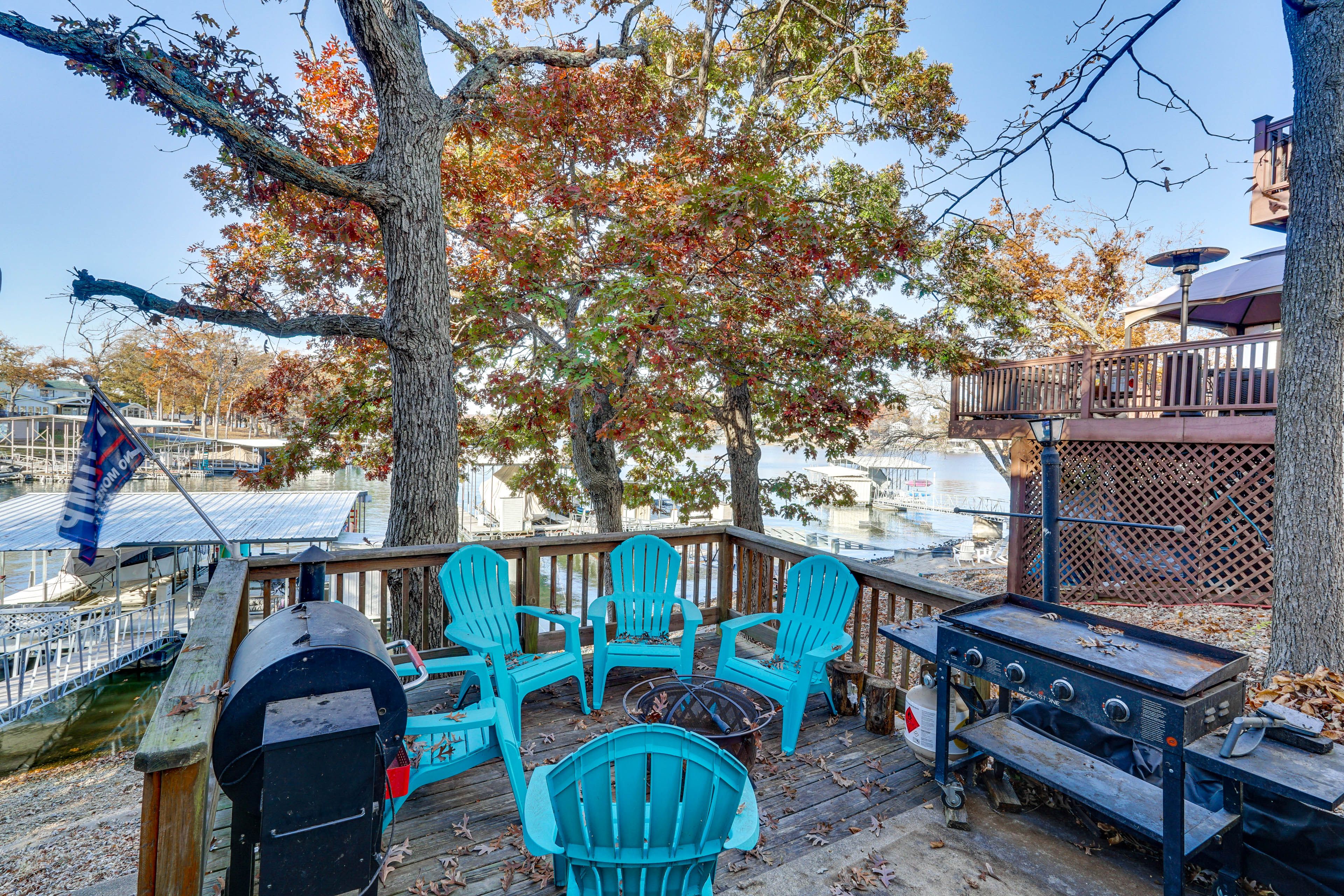 Grilling Deck | Wood-Burning Fire Pit