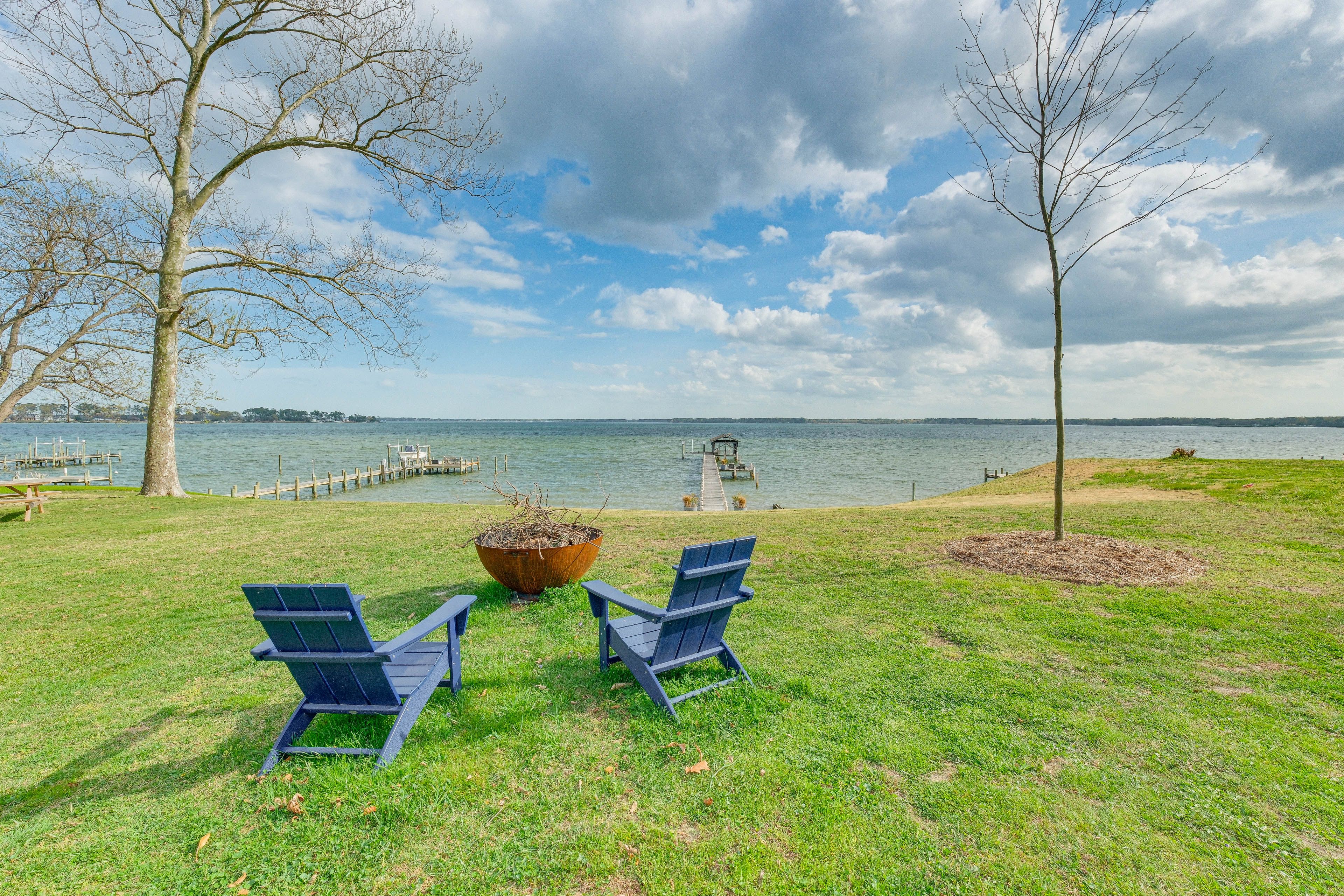 Fire Pit | Boat Dock | River Access