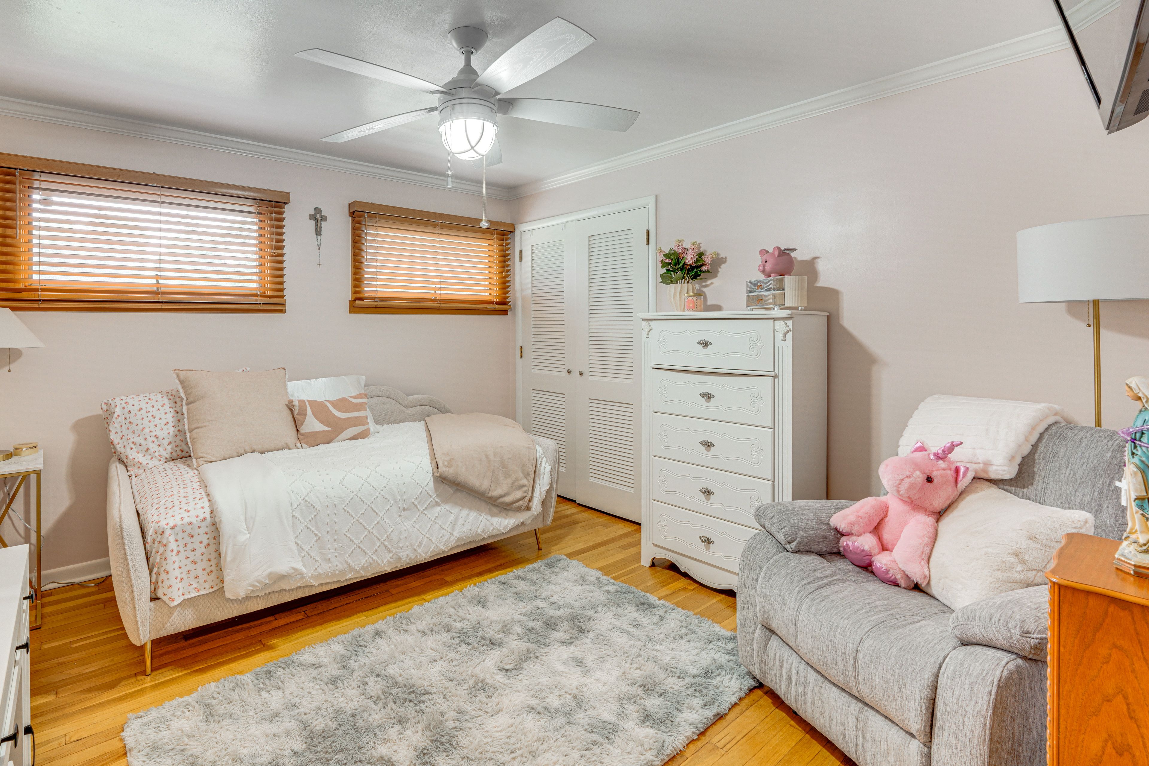 Bedroom 3 | 1st Floor | Twin Daybed | Smart TV