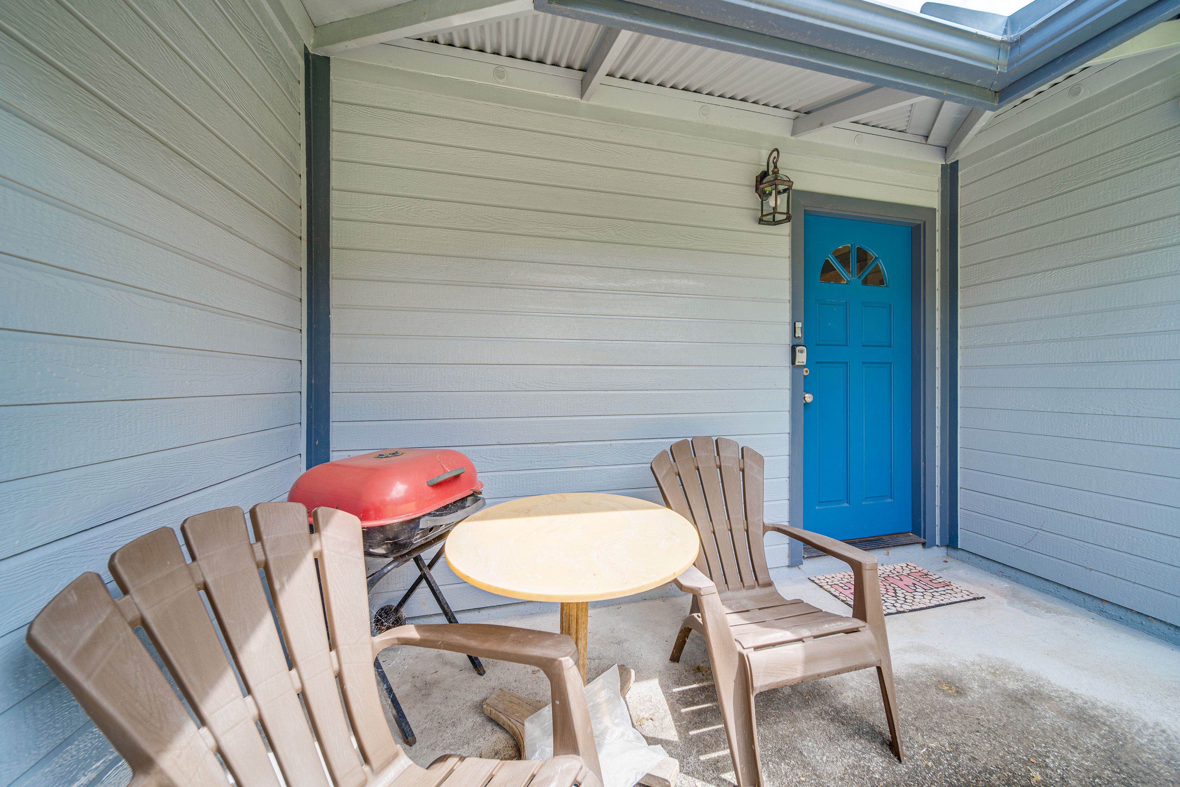 Patio | Dining Area | Charcoal Grill