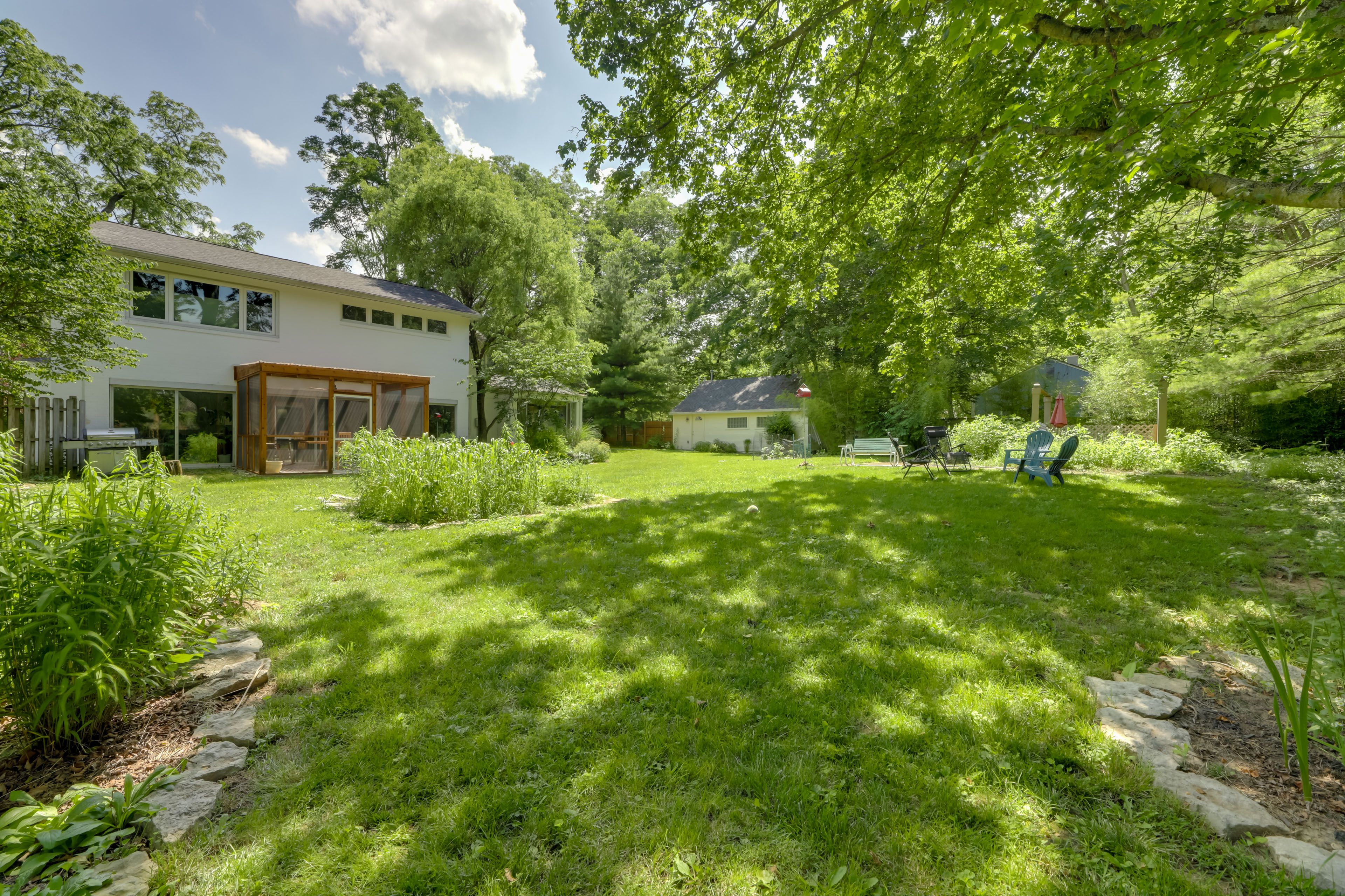 Yard | Fire Pit
