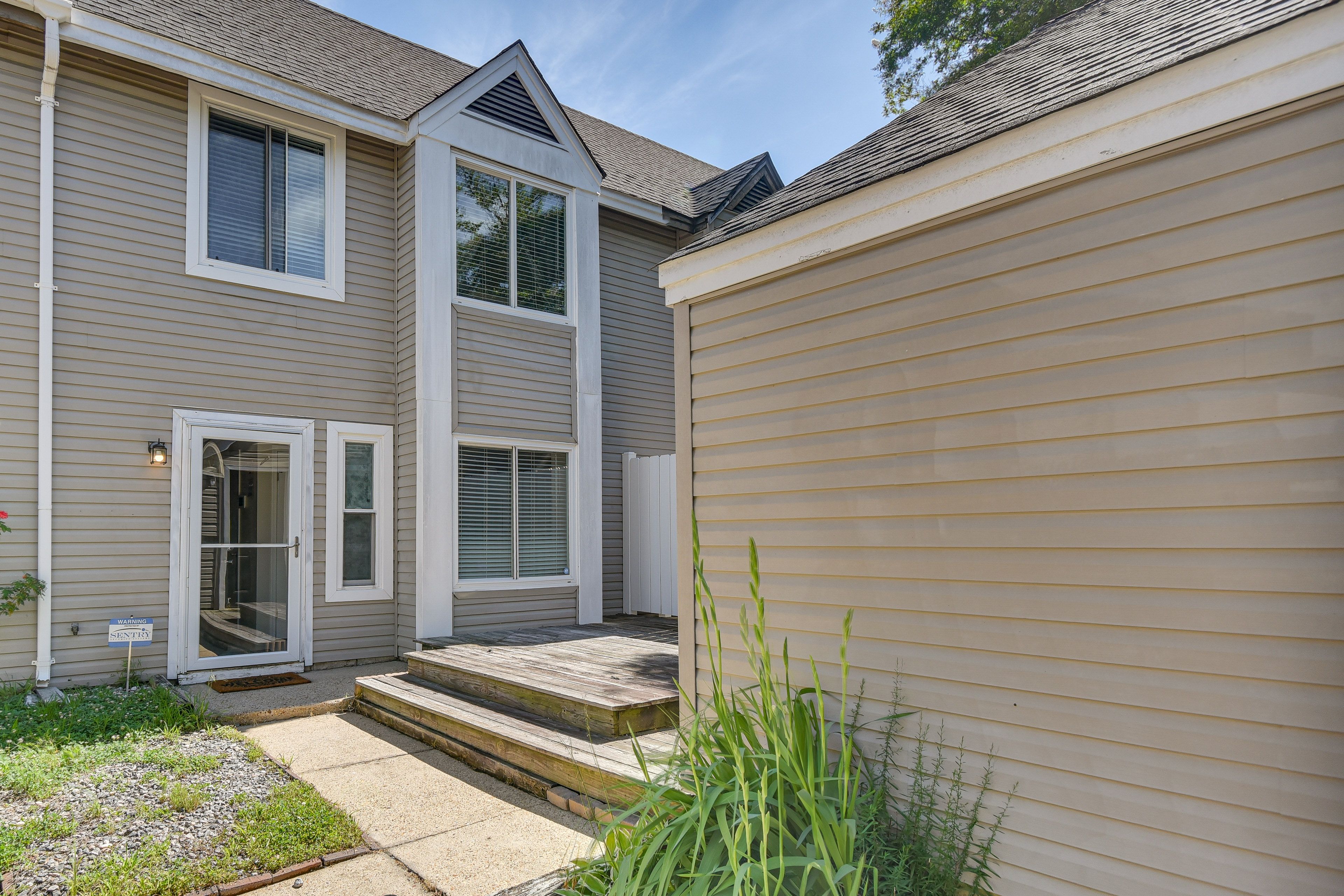 Unit Exterior