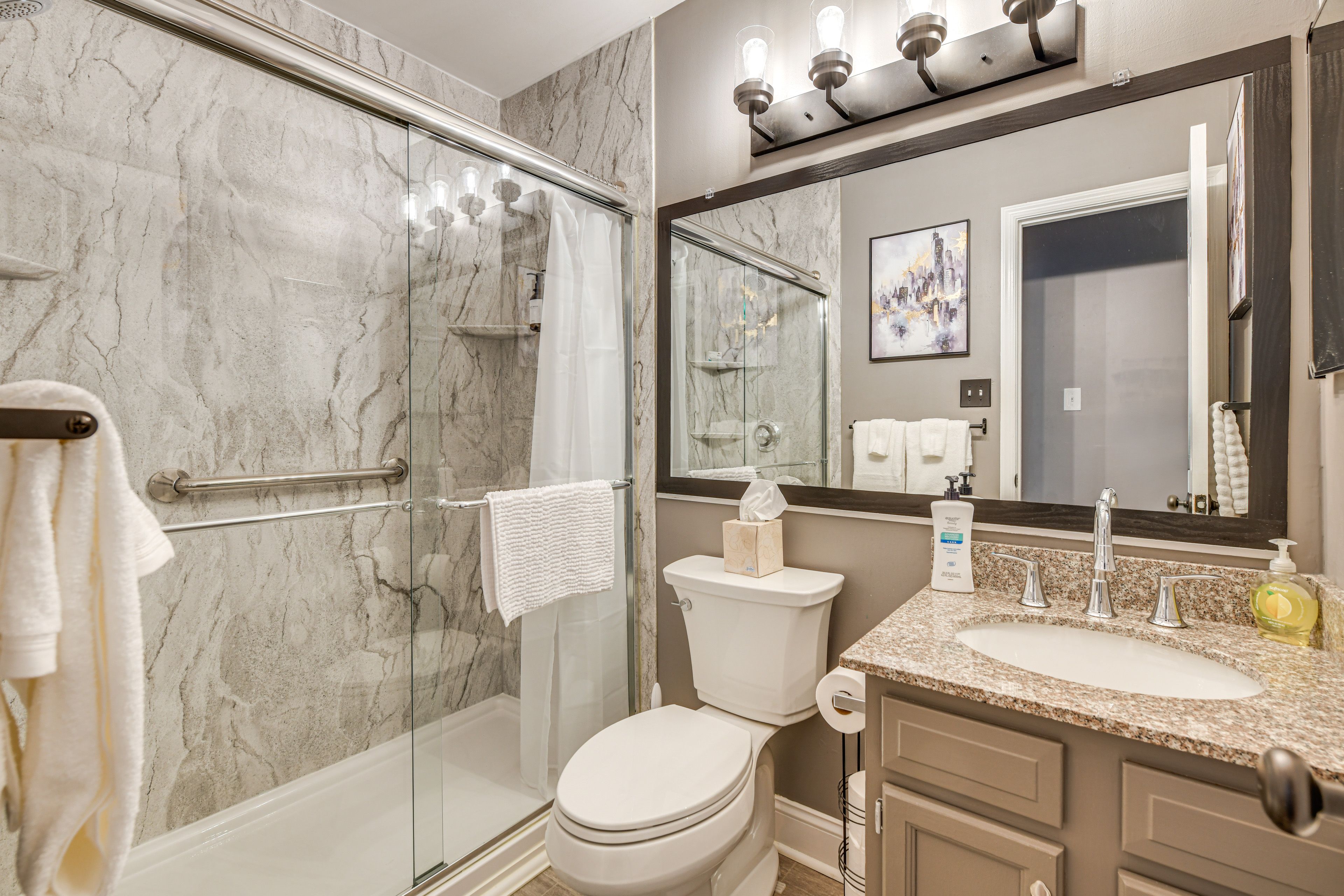 Full Bathroom