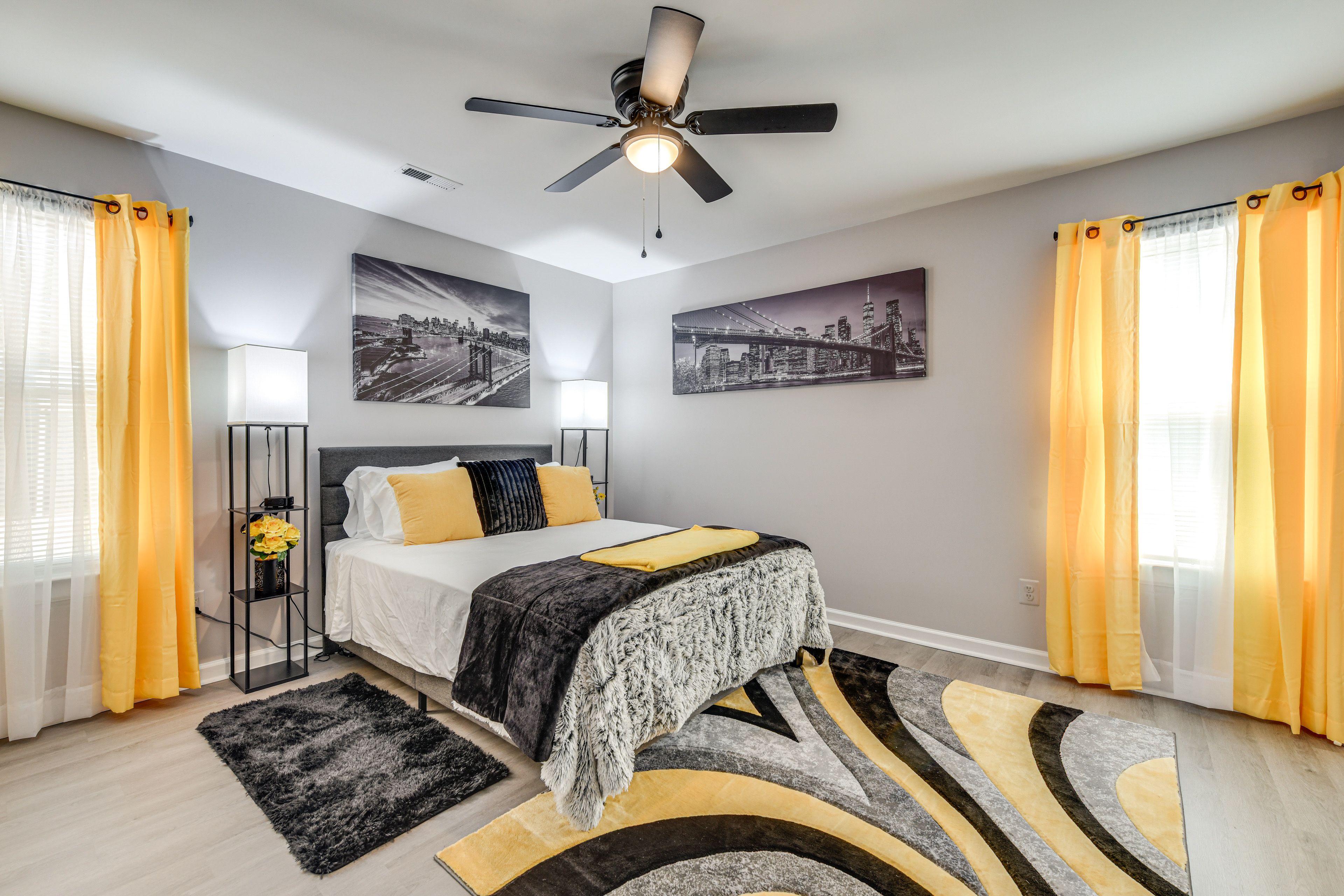 Bedroom 1 | Queen Bed | Linens Provided