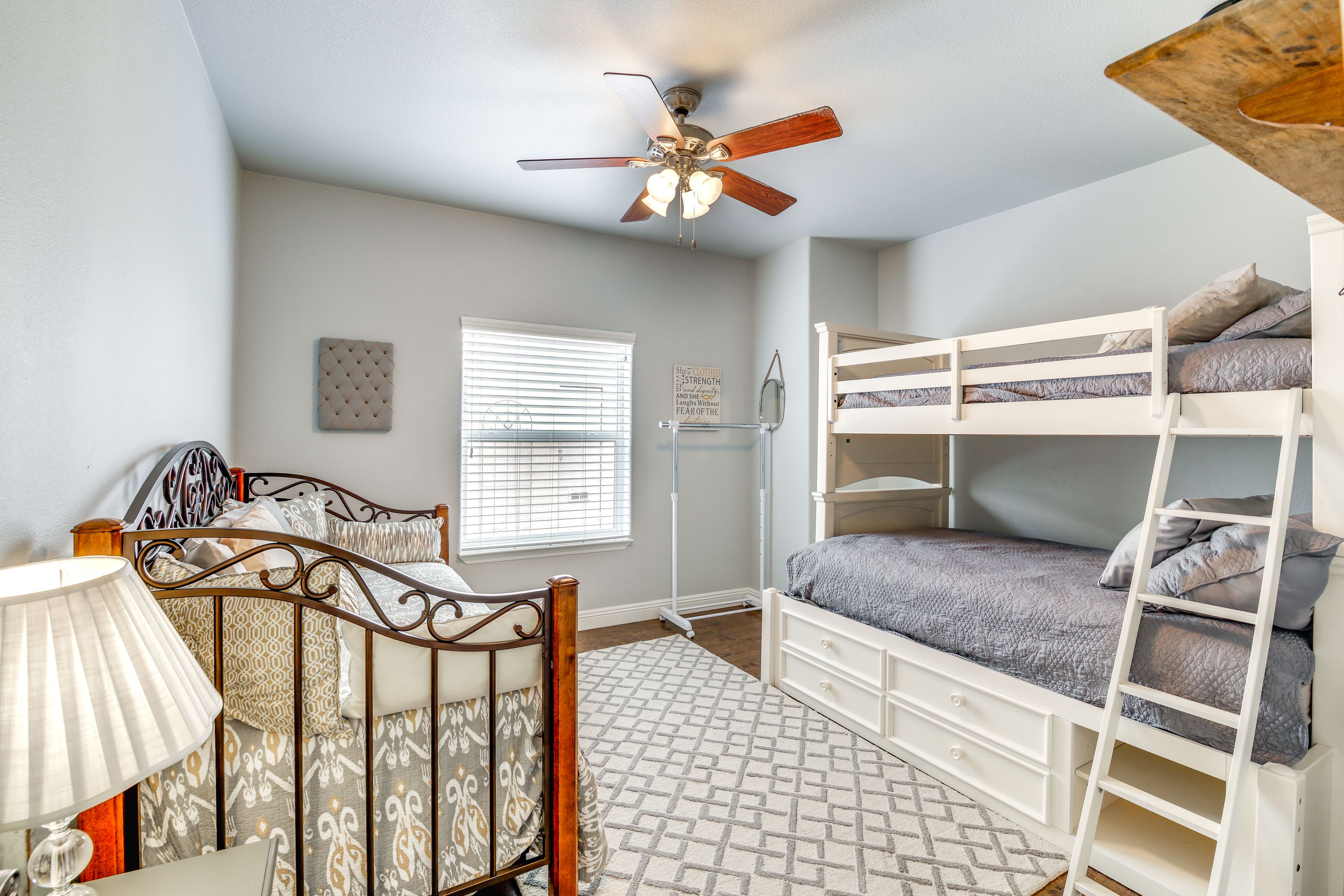 Bedroom 3 | Twin/Full Bed | Twin Daybed w/ Twin Trundle | Linens Provided