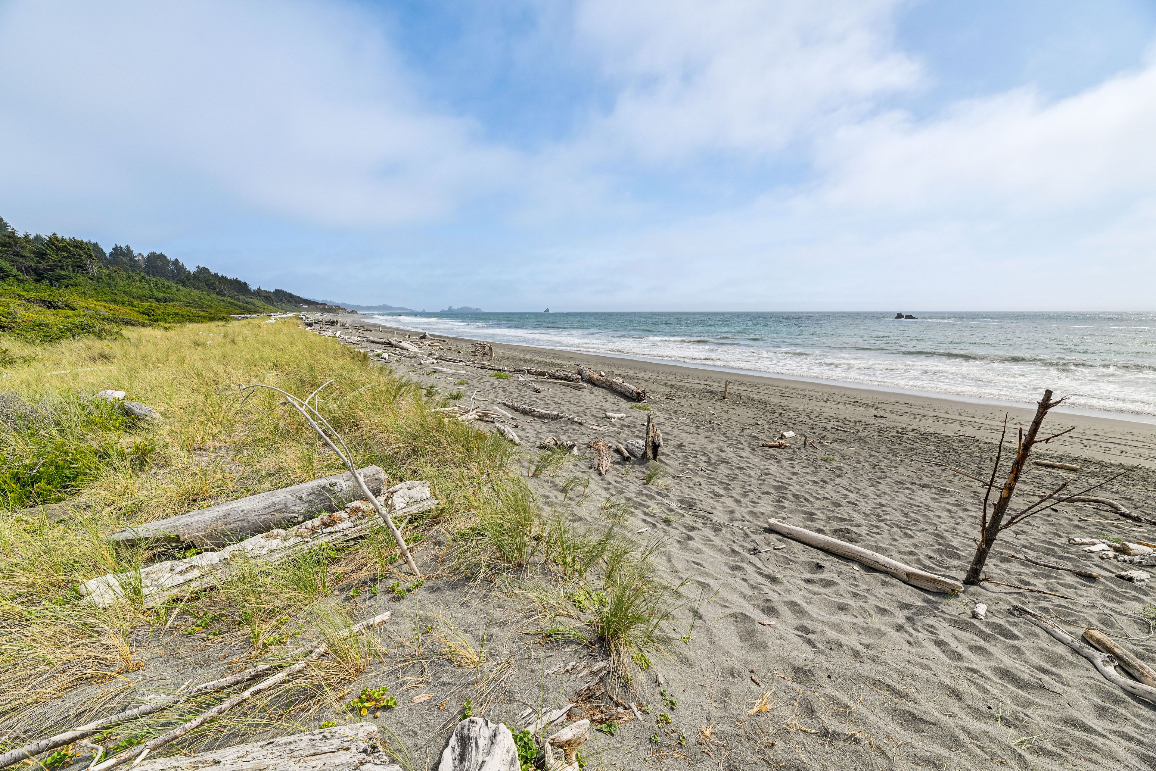 Beach Access On-Site | 2-Story Home