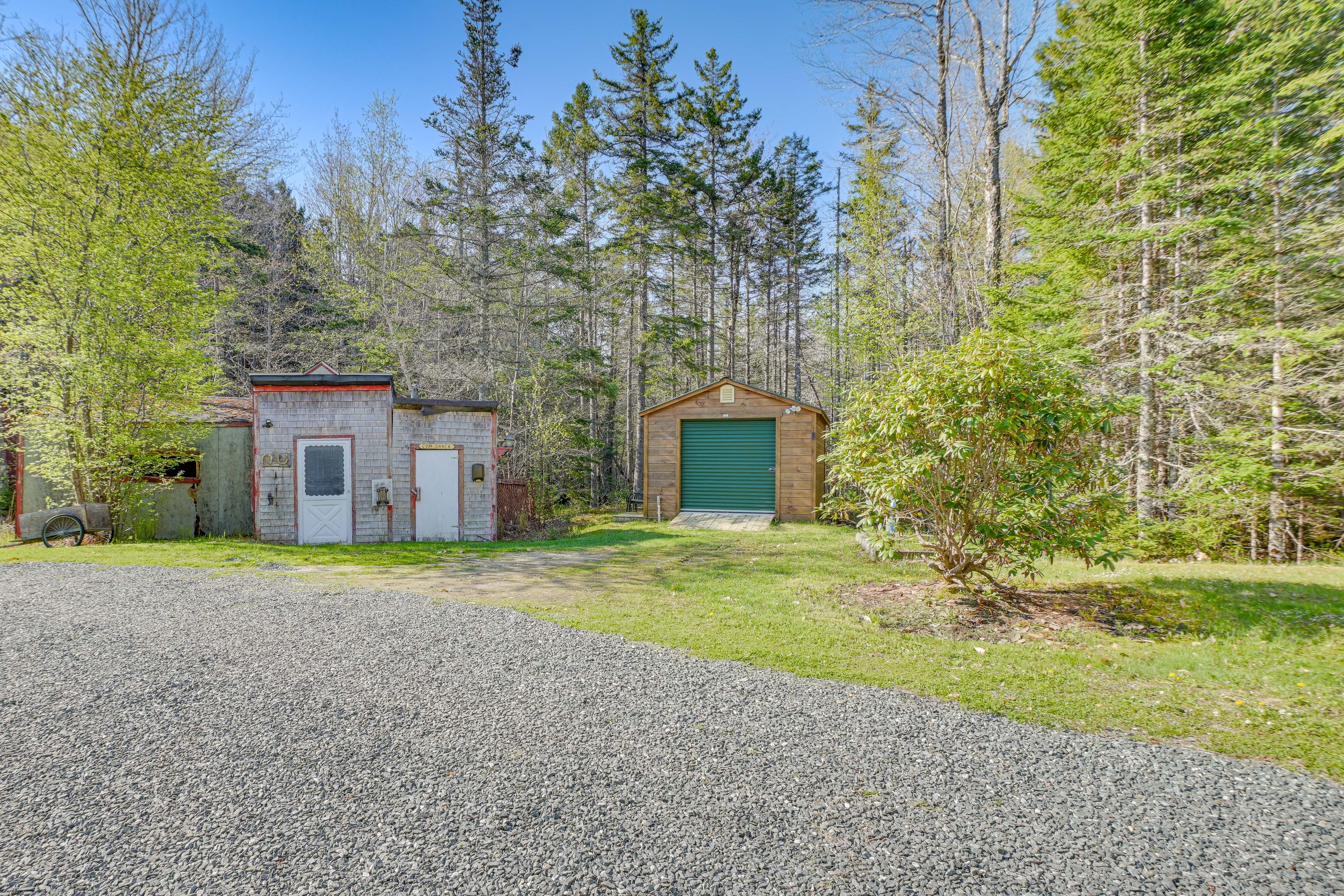 Property Exterior | Driveway Parking (4 Vehicles)