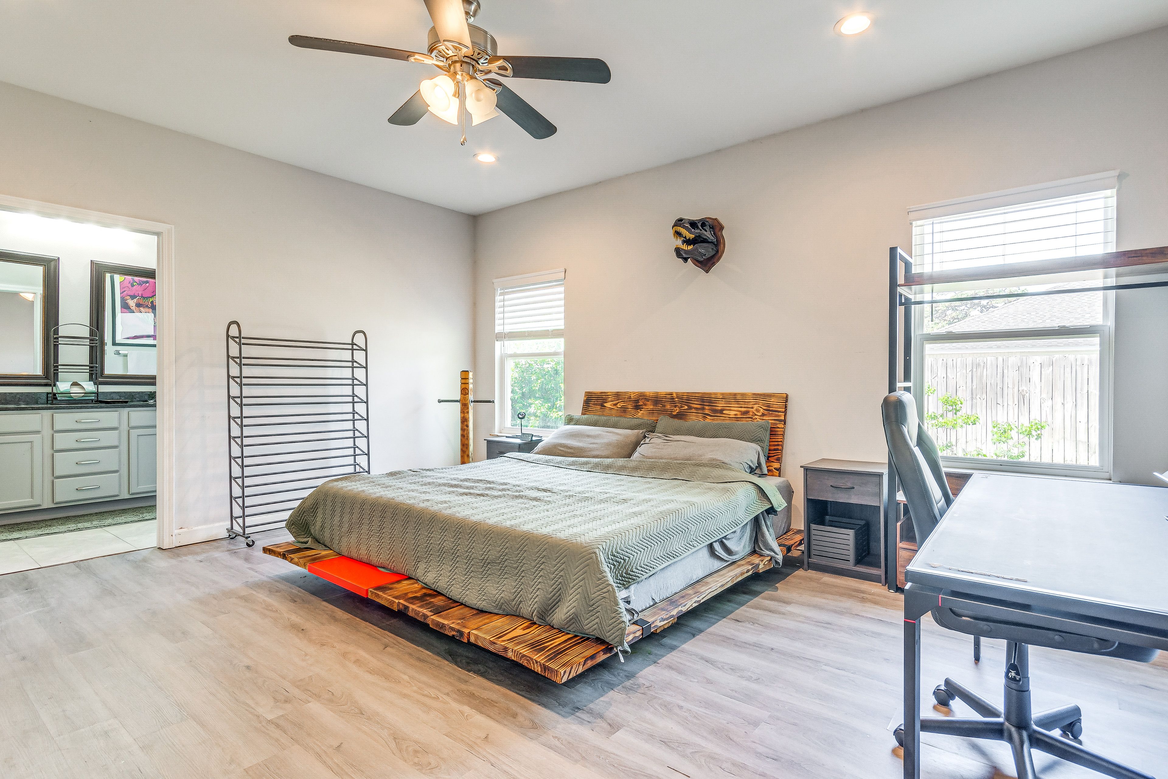 Bedroom 1 | California King Bed