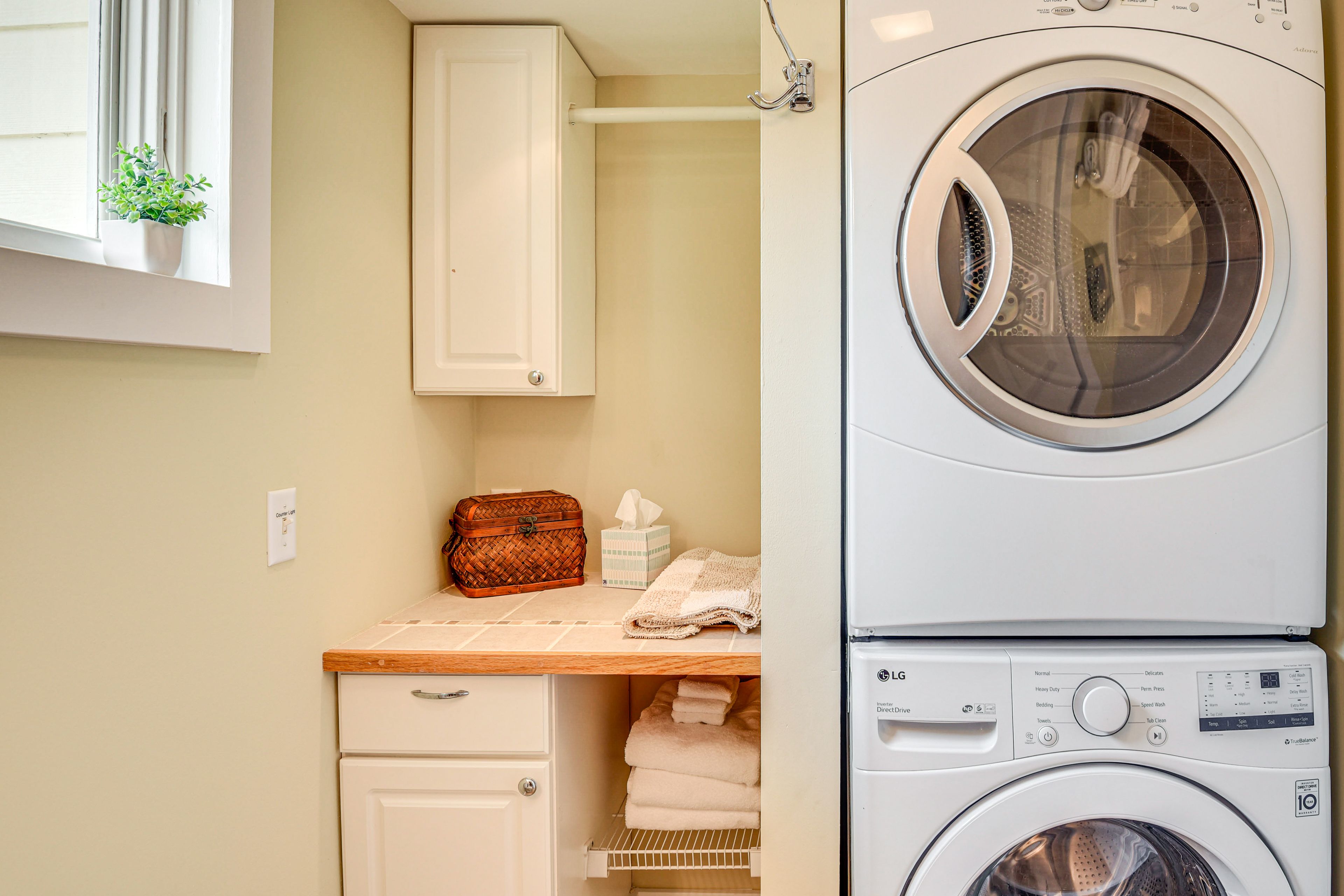 Laundry Area | 1st Floor | Washer/Dryer | Iron/Board