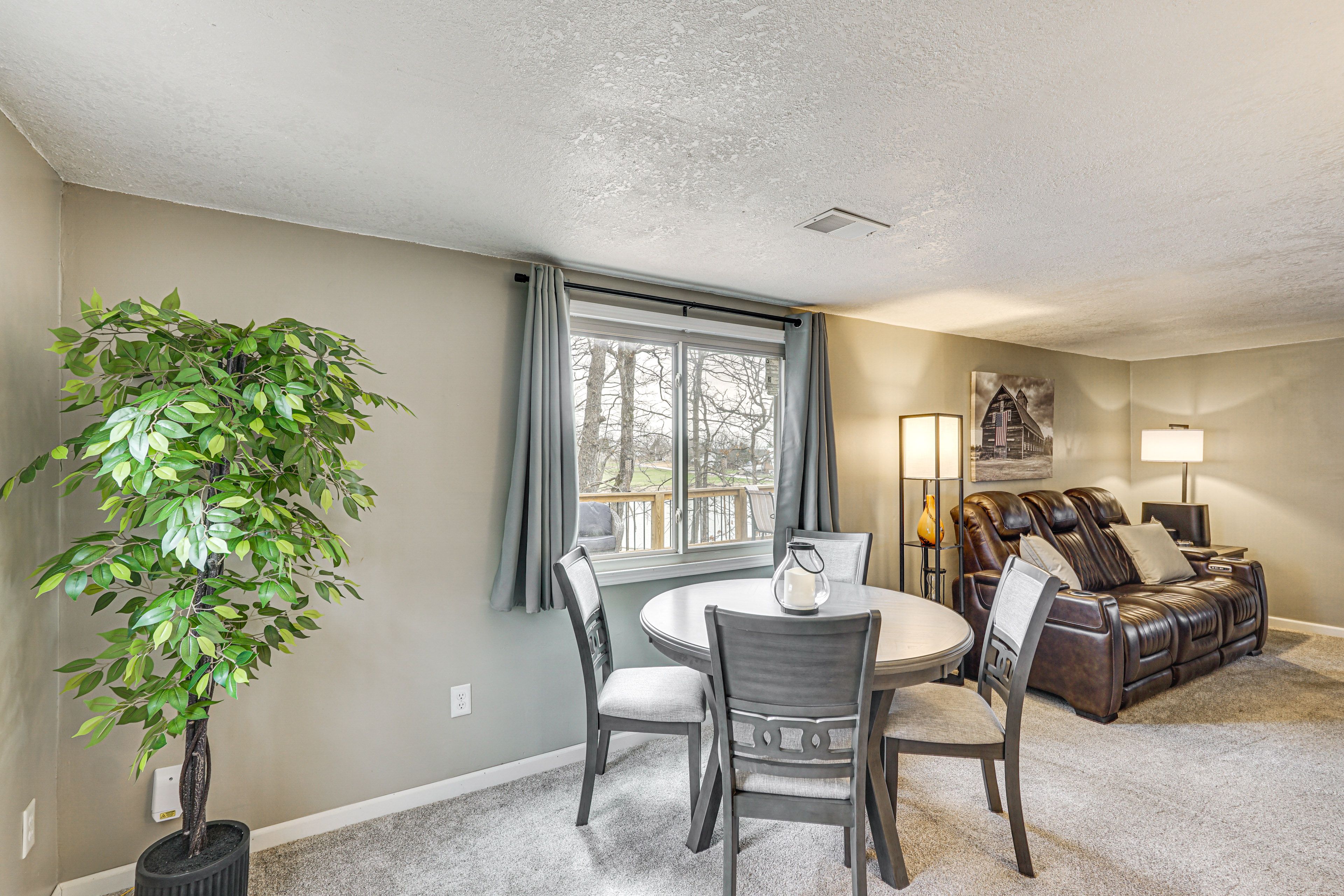 Family Room | Upper Floor