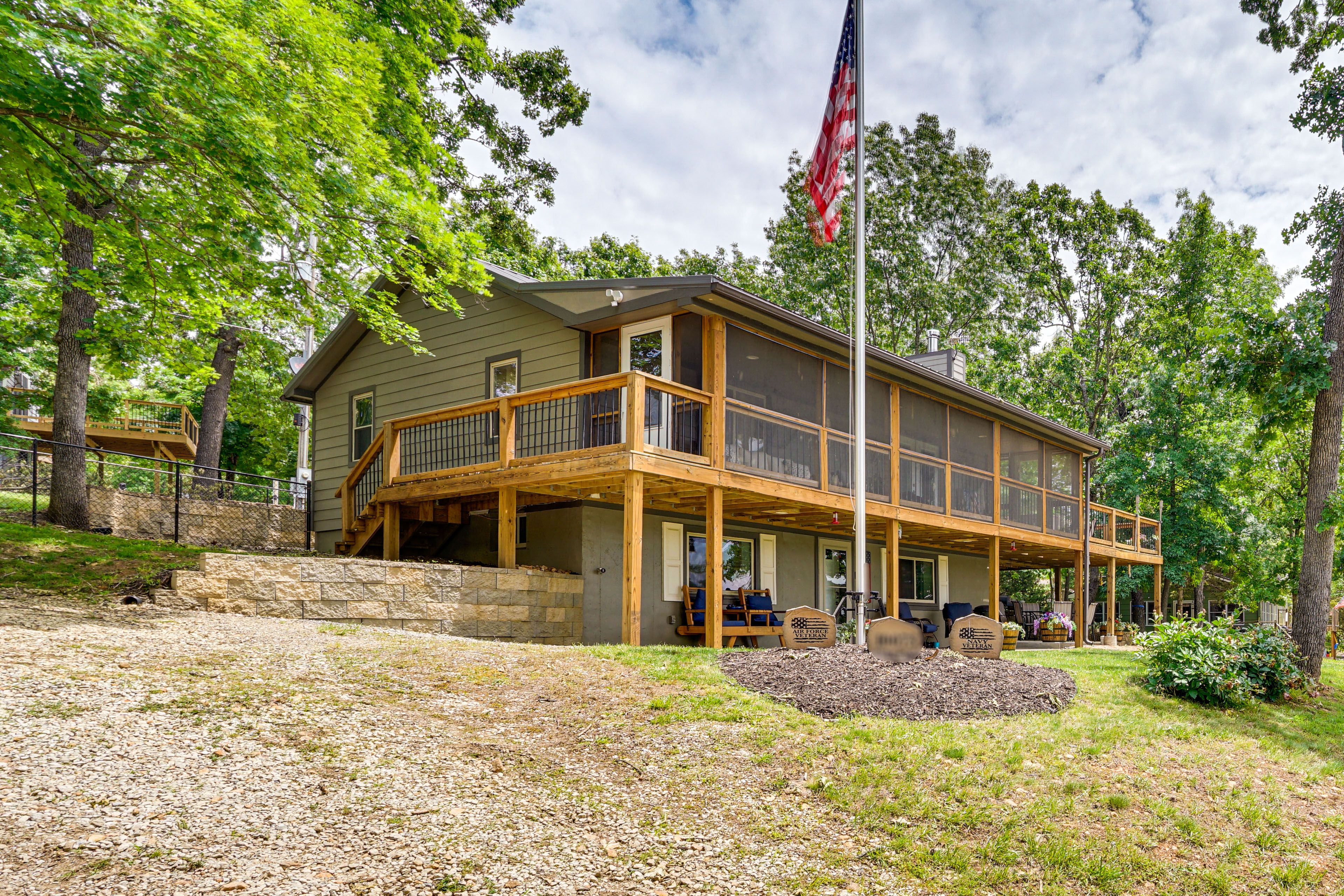 Clinton Vacation Rental | 4BR | 2BA | 1,728 Sq Ft | Stairs to Access