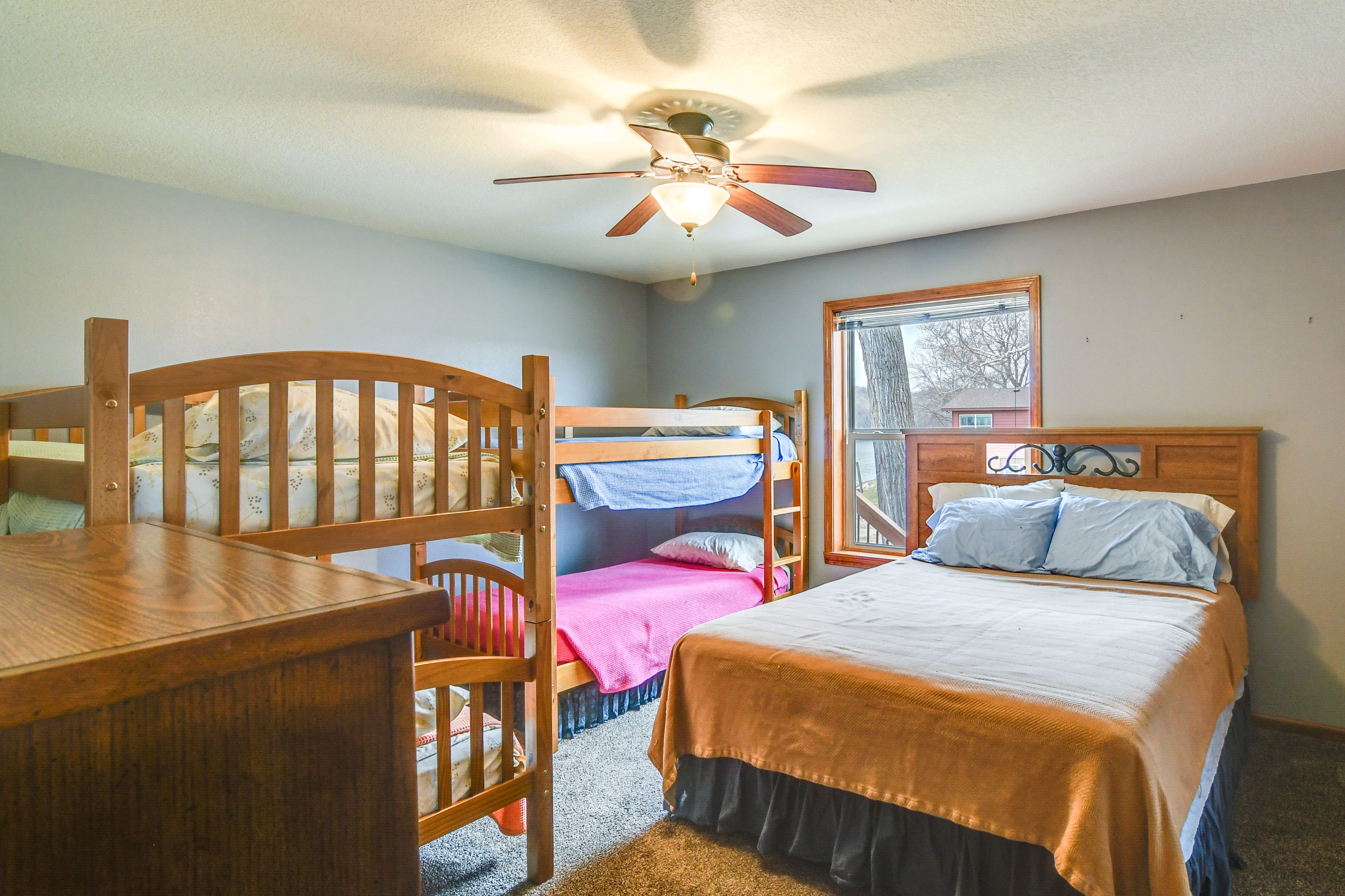 Bedroom 2 | Queen Bed | 2 Twin Bunk Beds | 2nd Floor