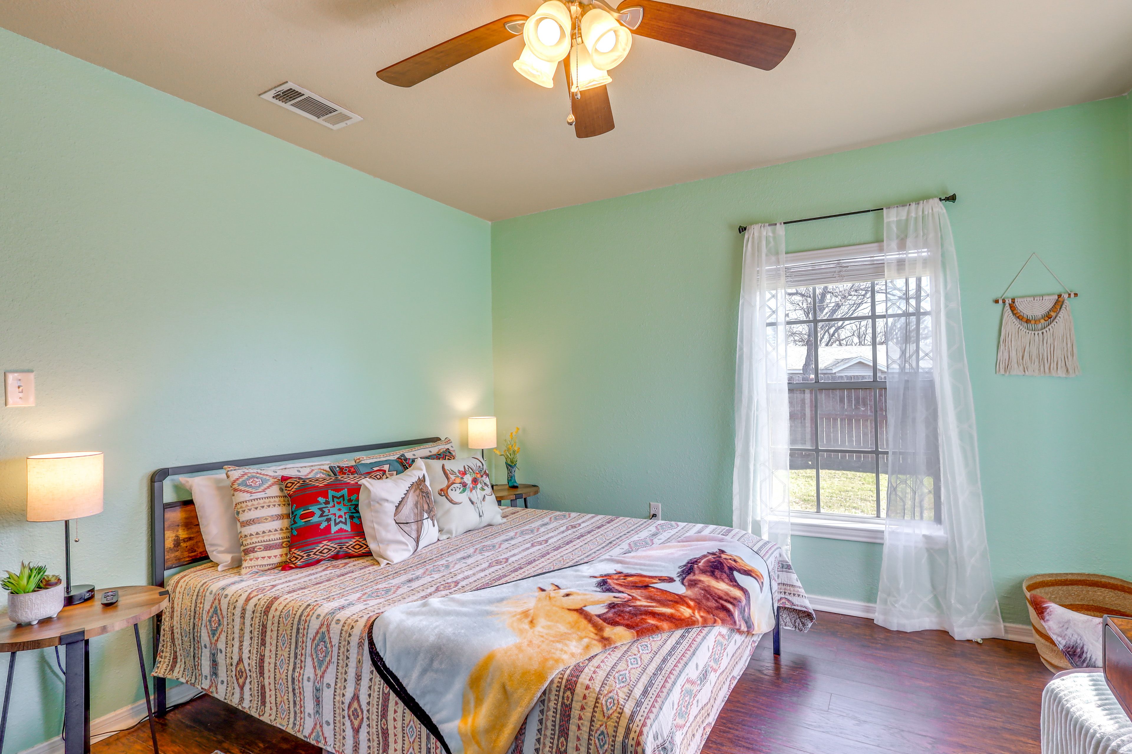 Bedroom 2 | Queen Bed | Ceiling Fans
