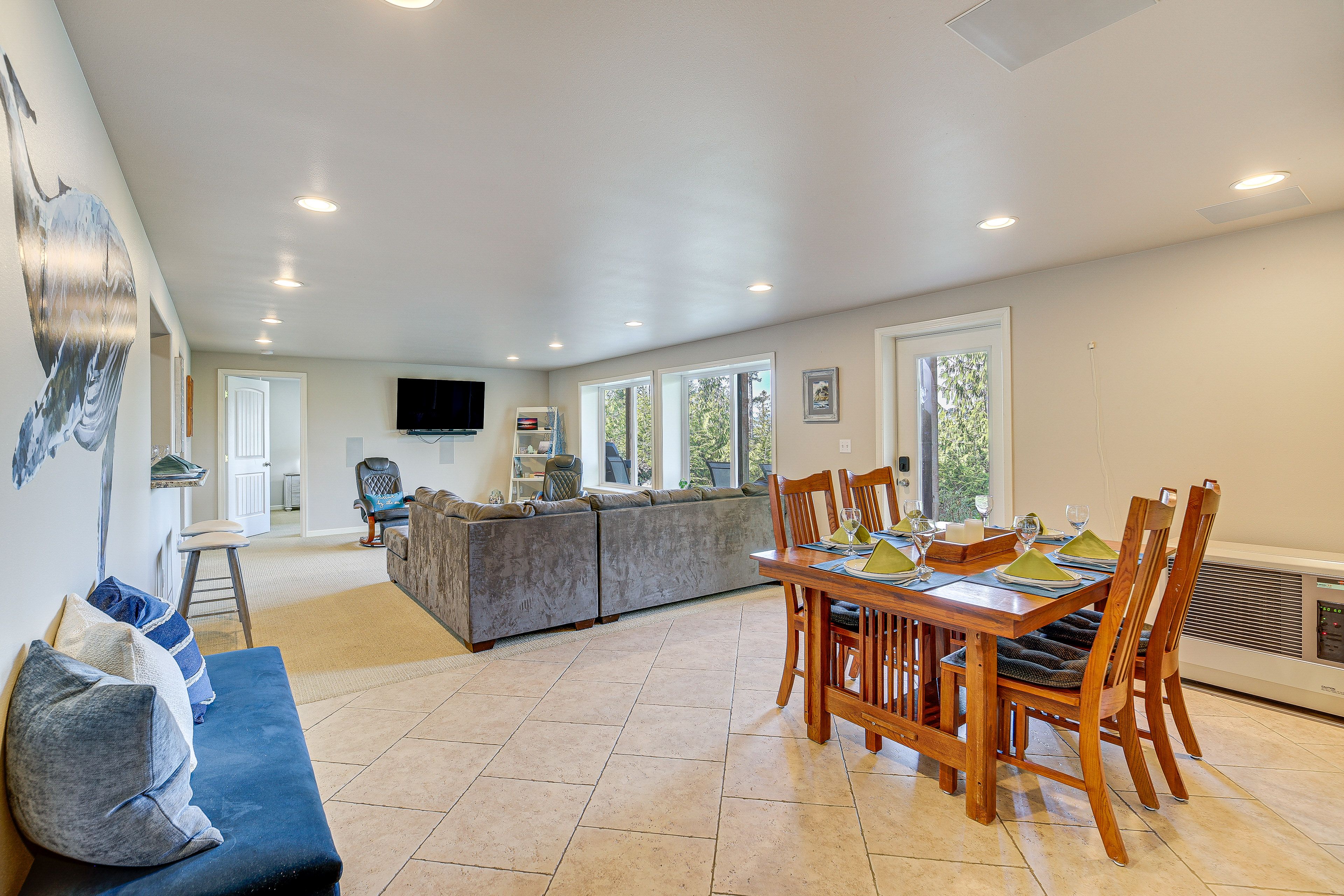 Ketchikan Vacation Rental | 2BR | 1BA | 1,600 Sq Ft | Step to Enter