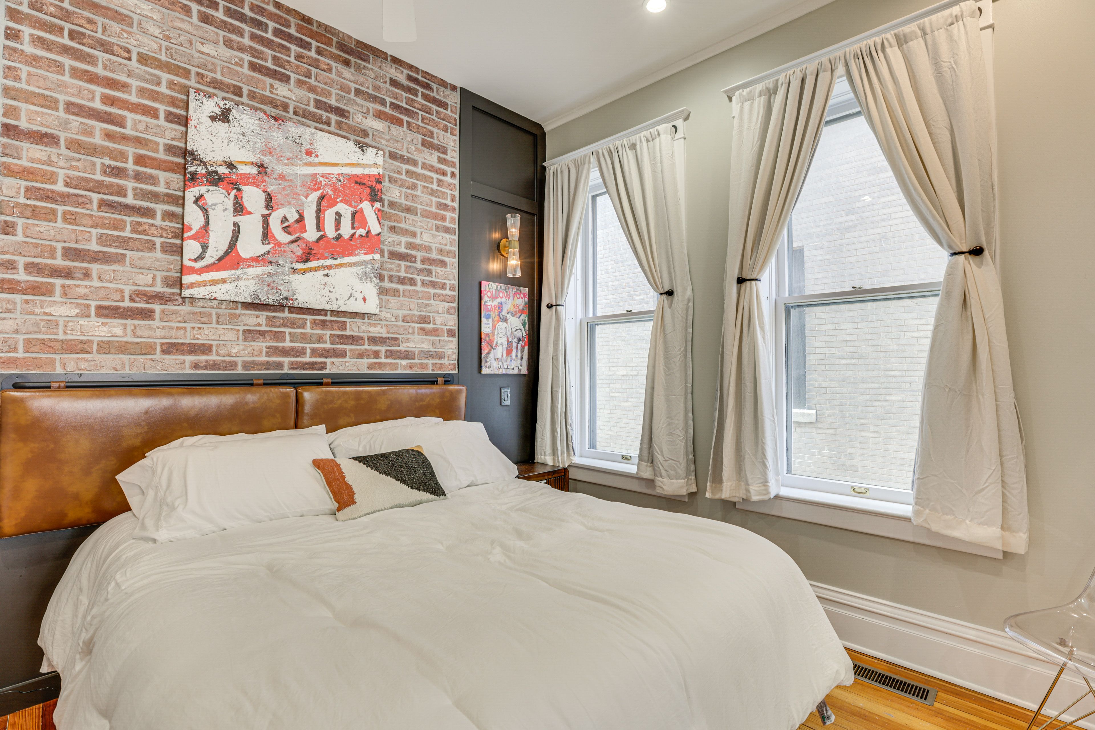 Bedroom 1 | 1st Floor | King Bed | Linens Provided