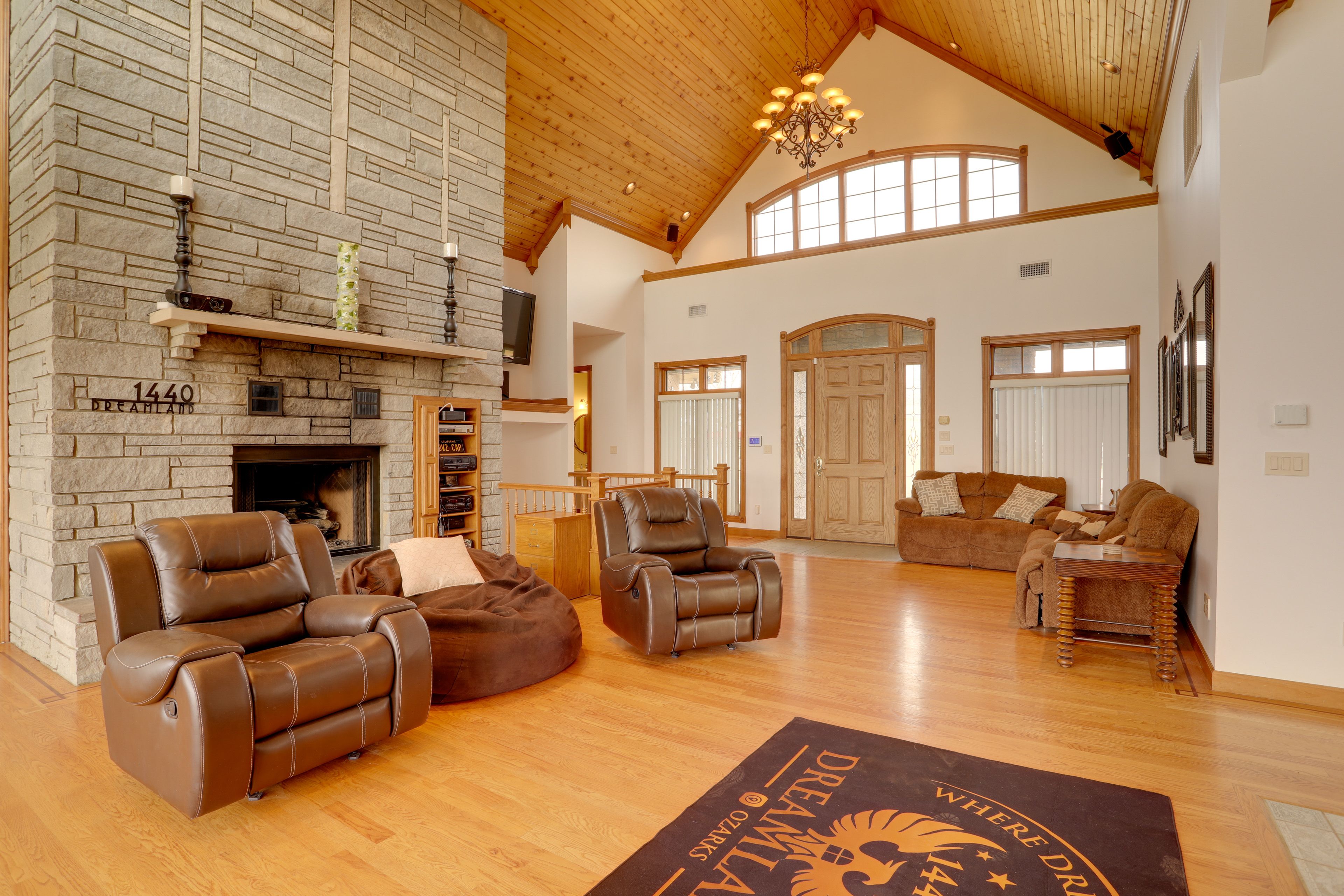 Living Room | Single-Story Home | Free WiFi (Limited)