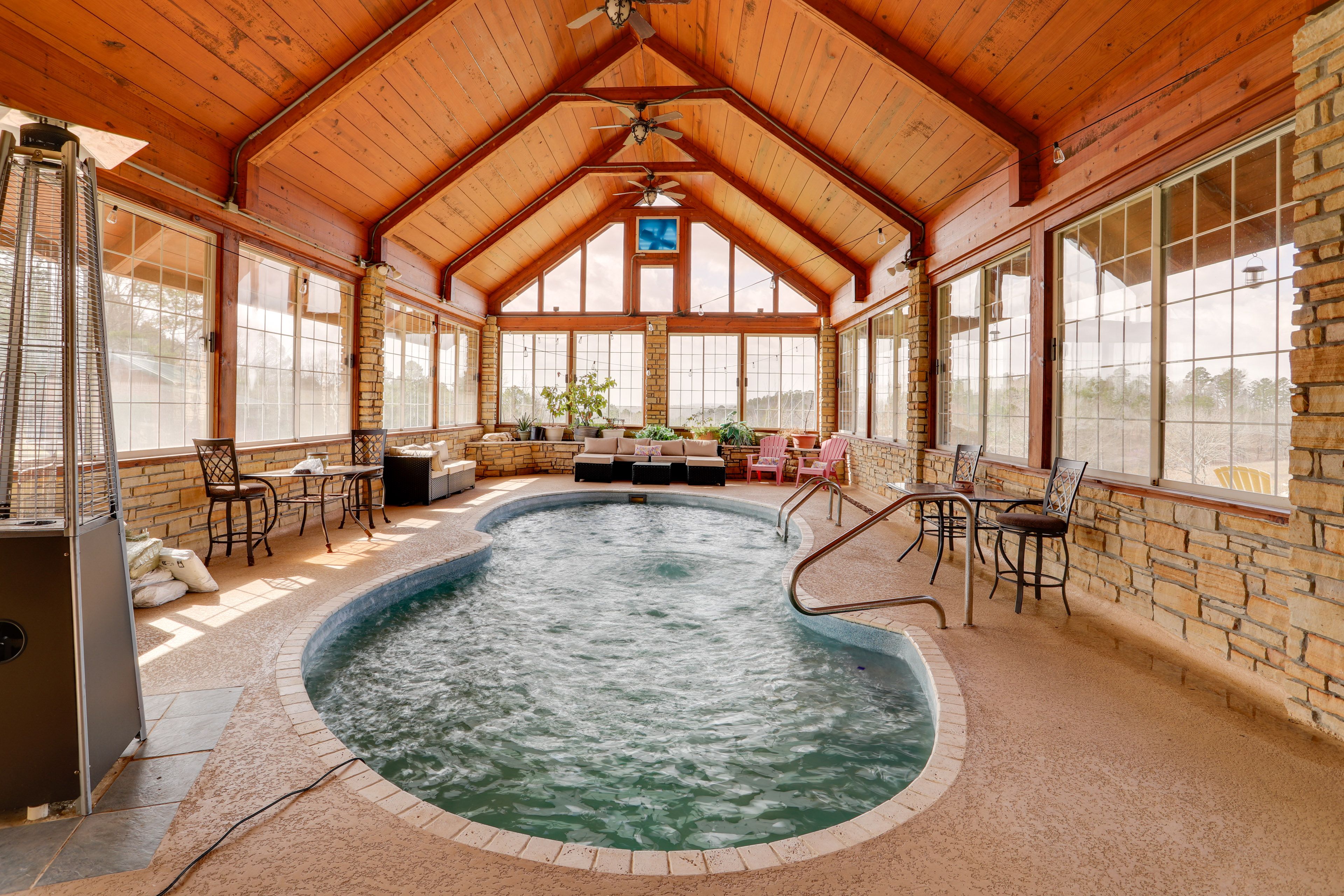 Shared Amenities | Indoor Pool