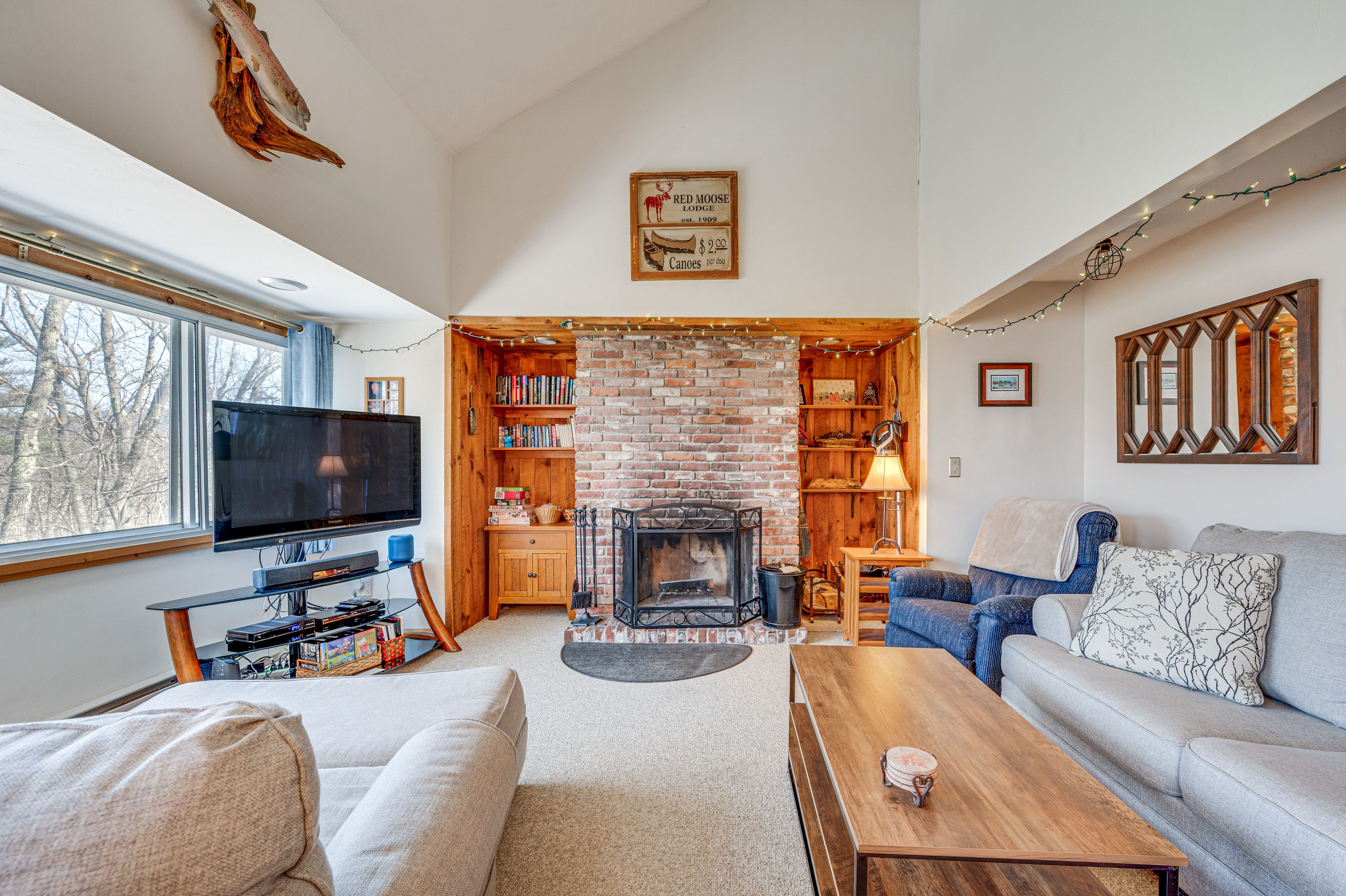 Campton Vacation Rental | 3BR | 2BA | 1,200 Sq Ft | Stairs Required