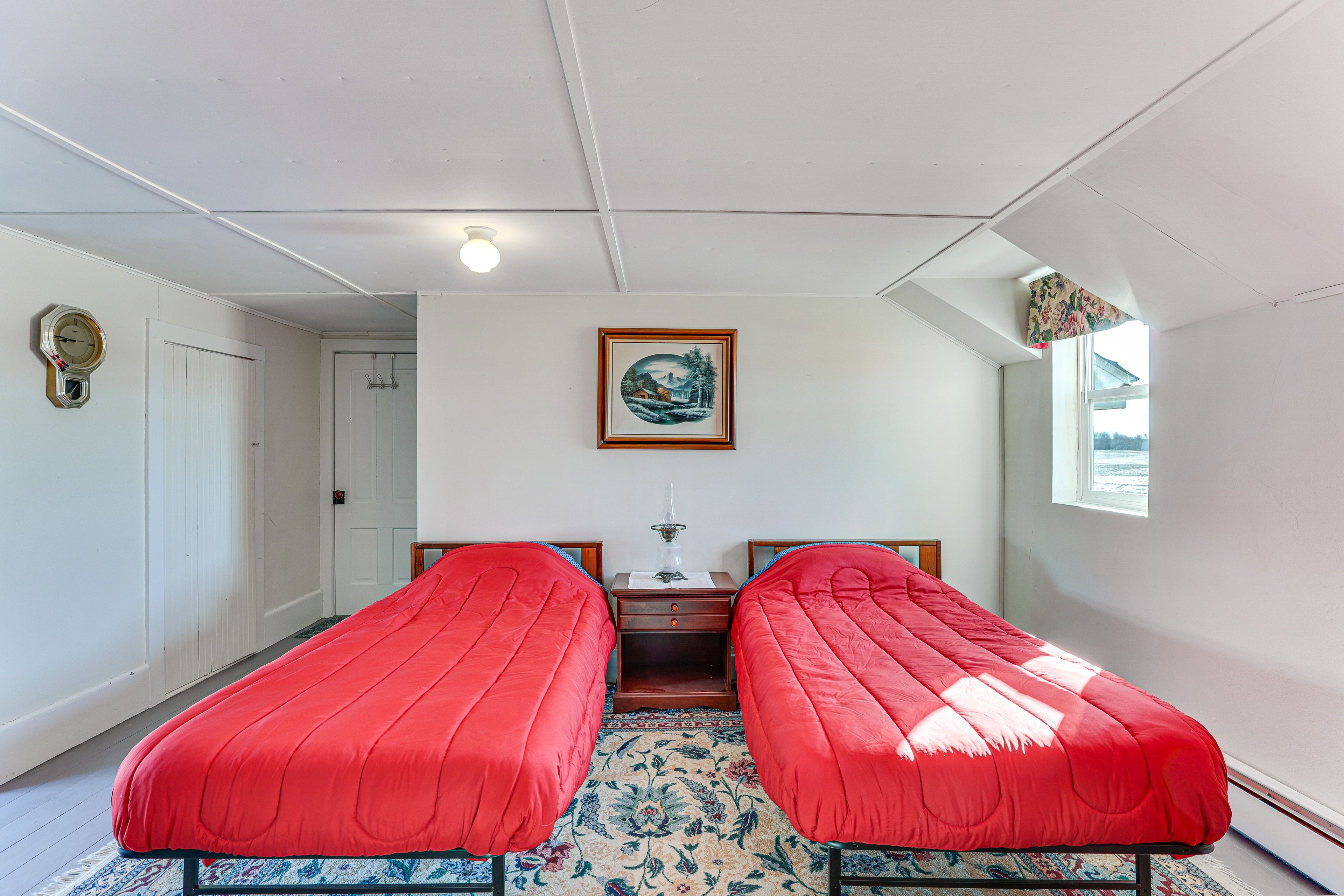 Bedroom 3 | 2nd Floor | 2 Twin Beds