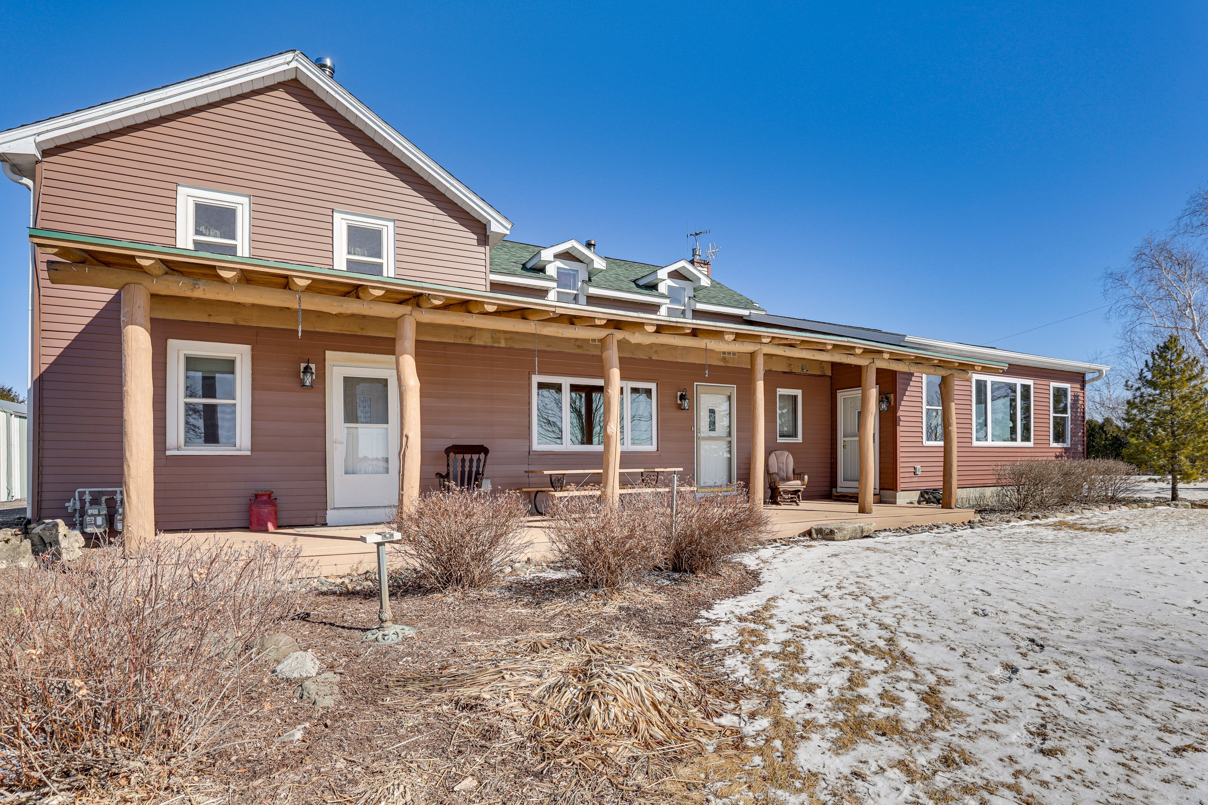 Hartford Vacation Rental | 3BR | 1BA | Stairs Required | 800 Sq Ft