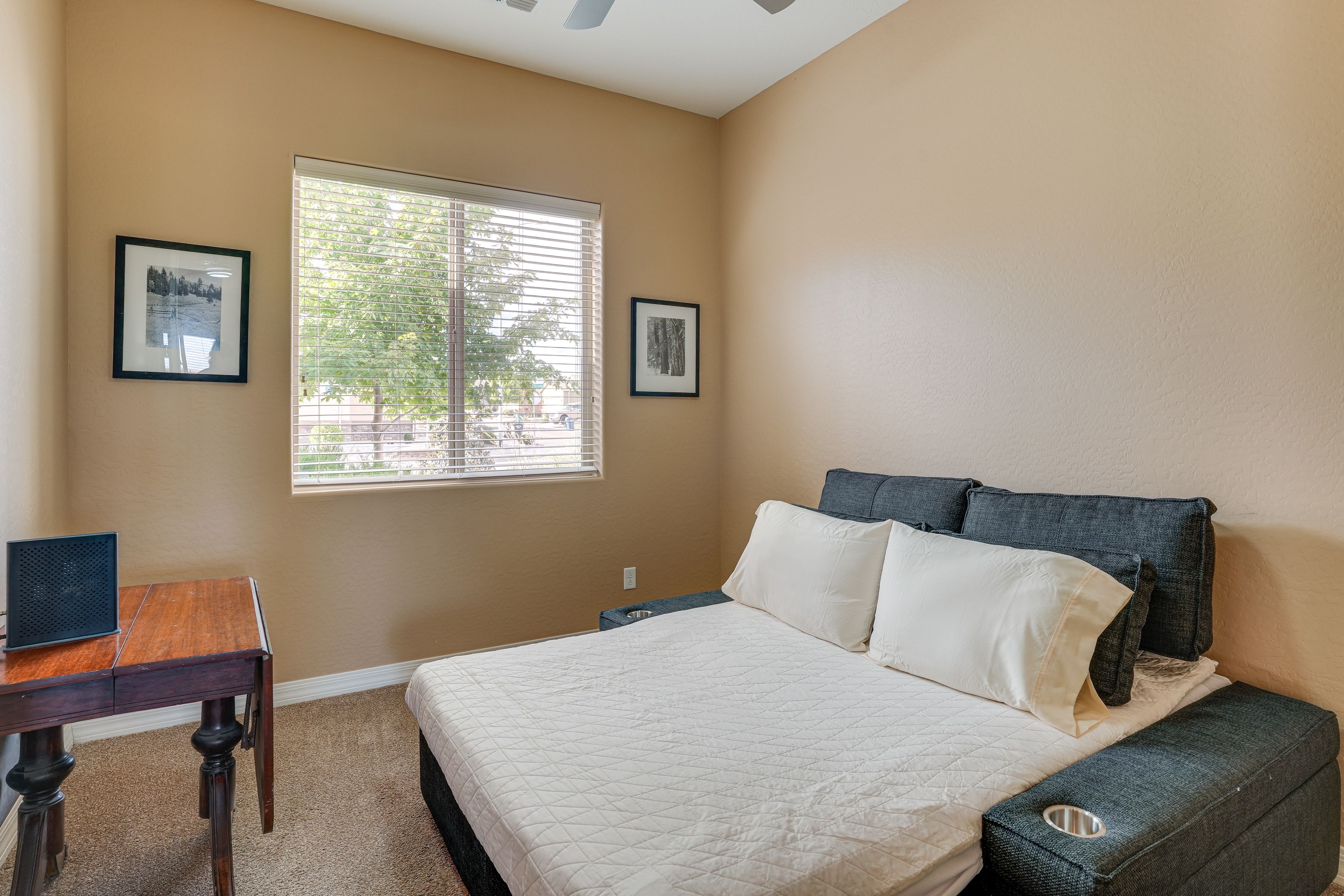 Den | Full Sleeper Sofa