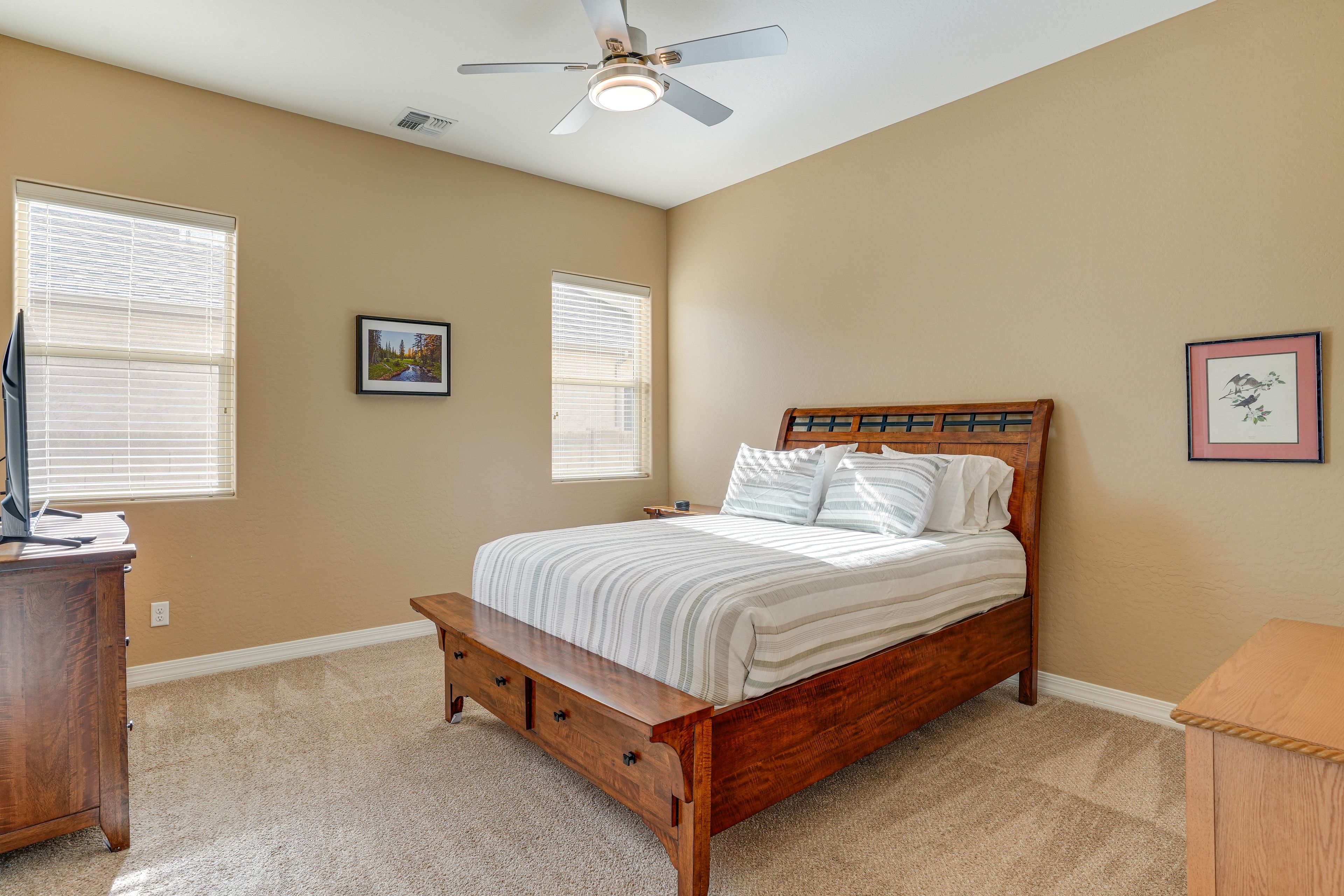 Bedroom 1 | Queen Bed | Linens Provided