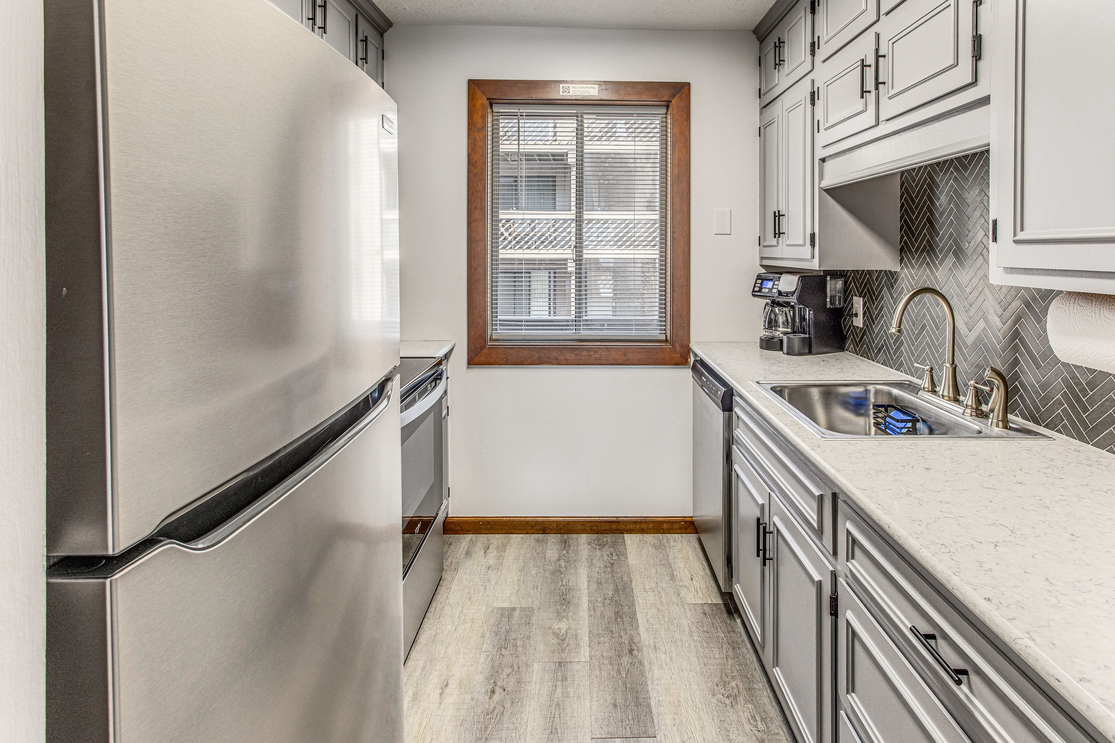 Kitchen | Cooking Basics | Dishware & Flatware