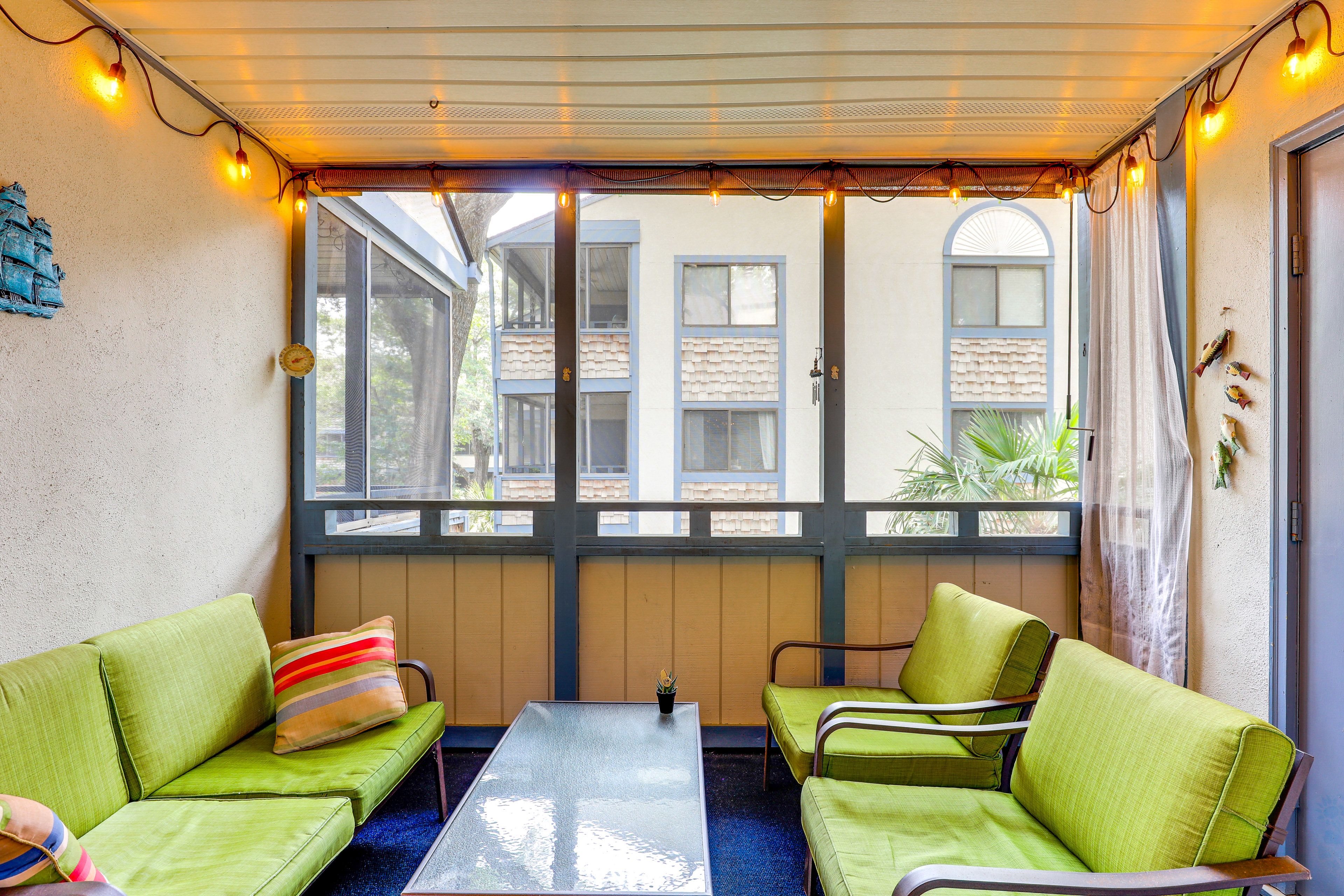 Screened Deck