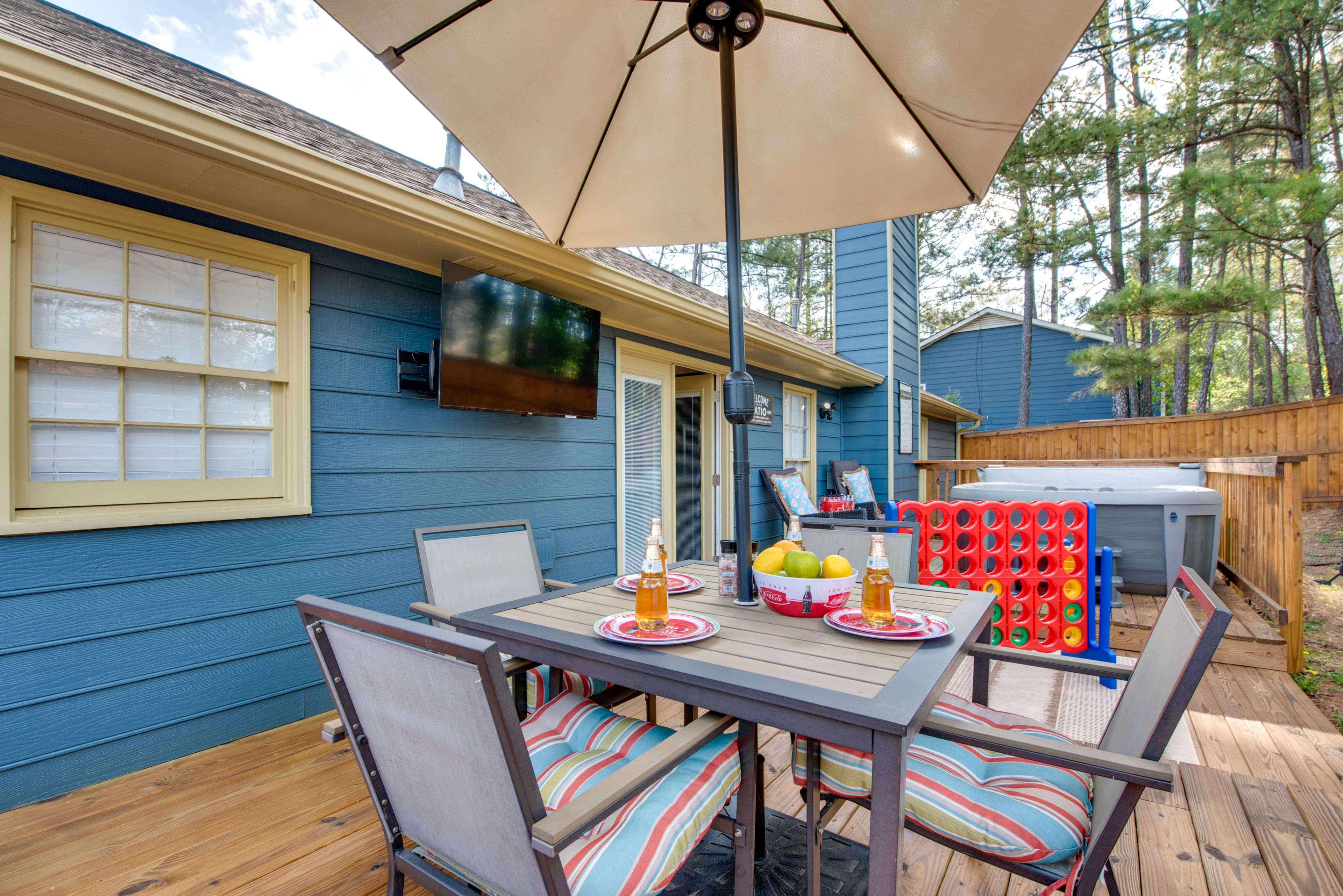 Atlanta Vacation Rental | 3BR | 2BA | 1,376 Sq Ft | 1 Step to Enter