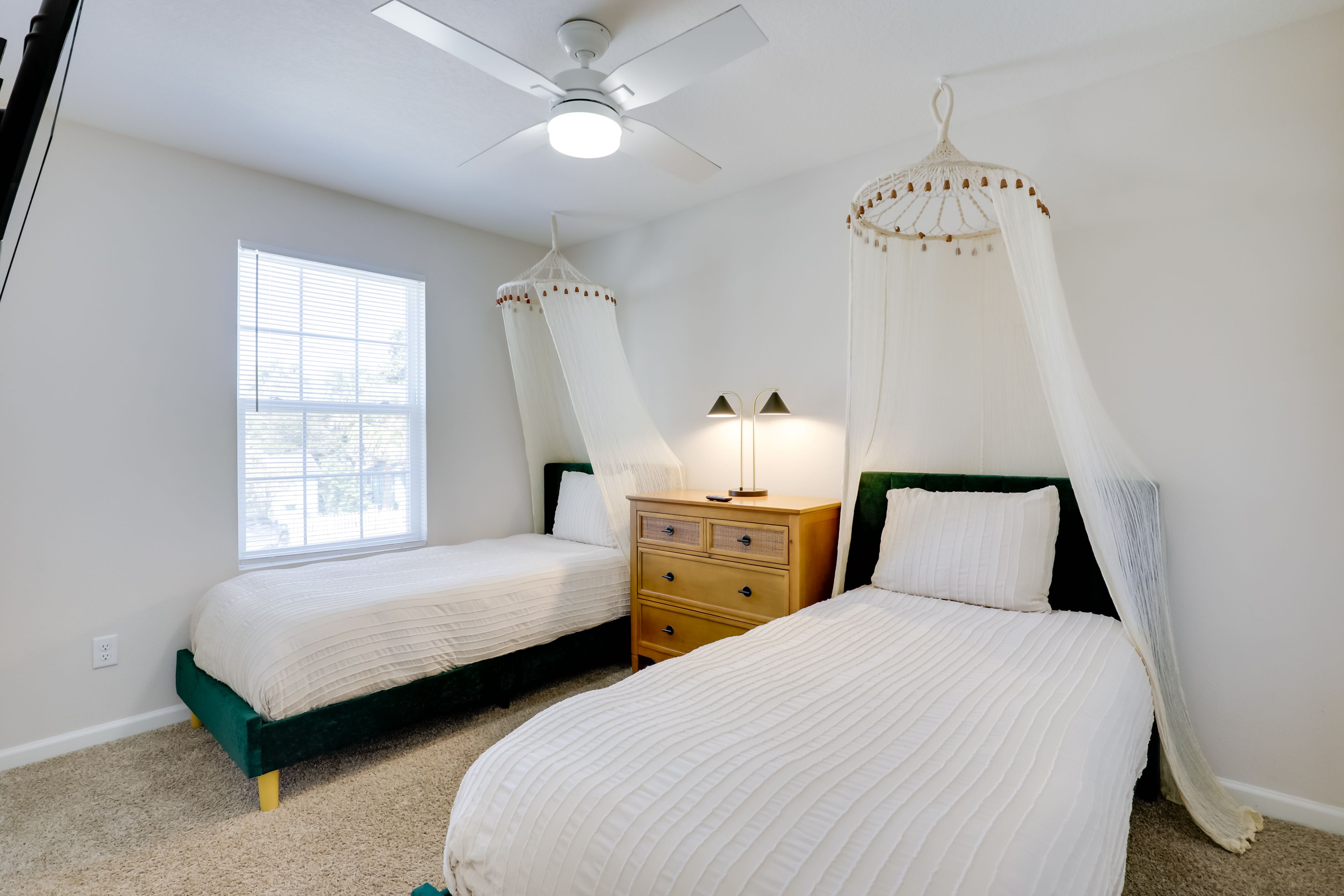 Bedroom 3 | 2 Twin Beds | Smart TV | 2nd Floor