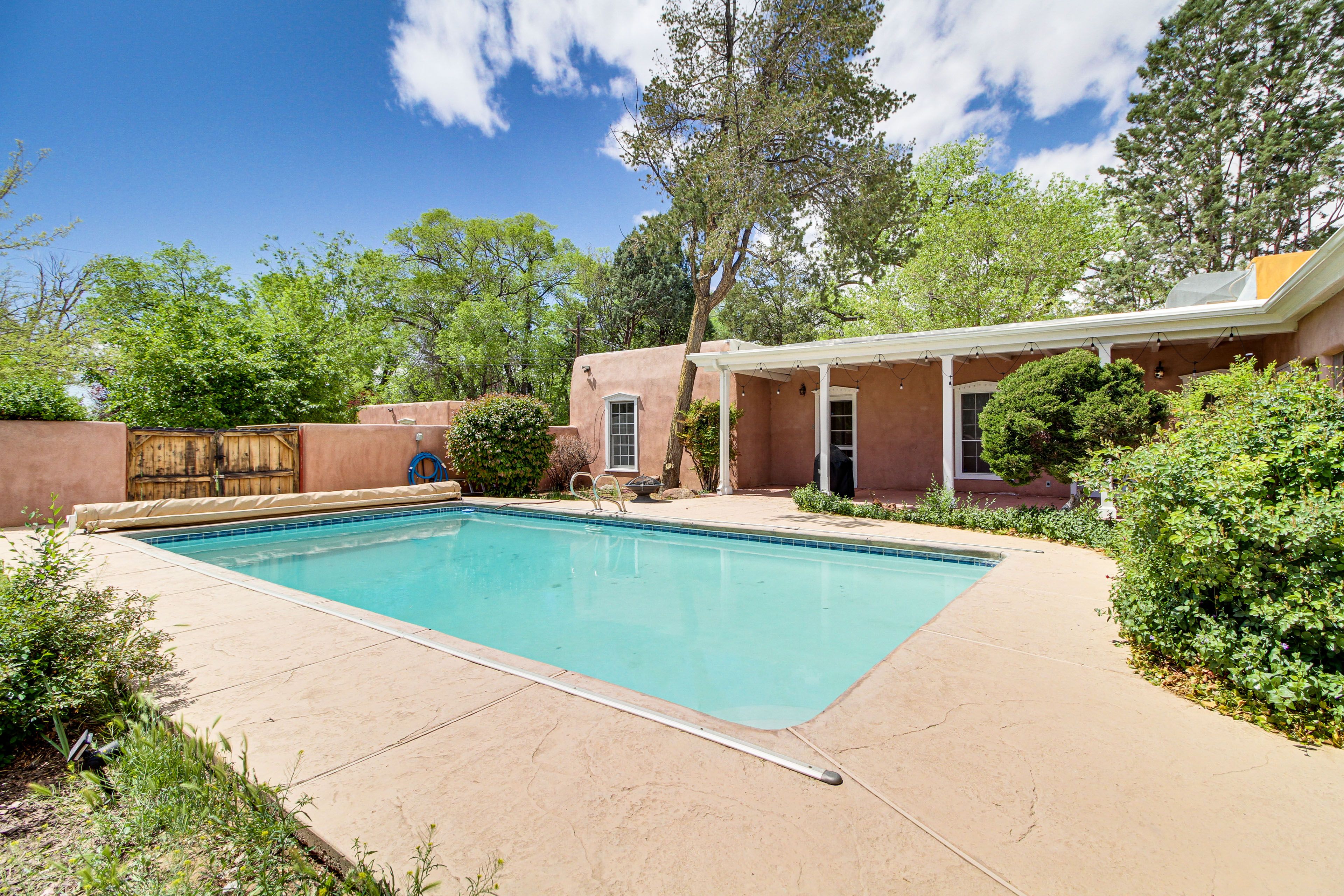 Private Pool