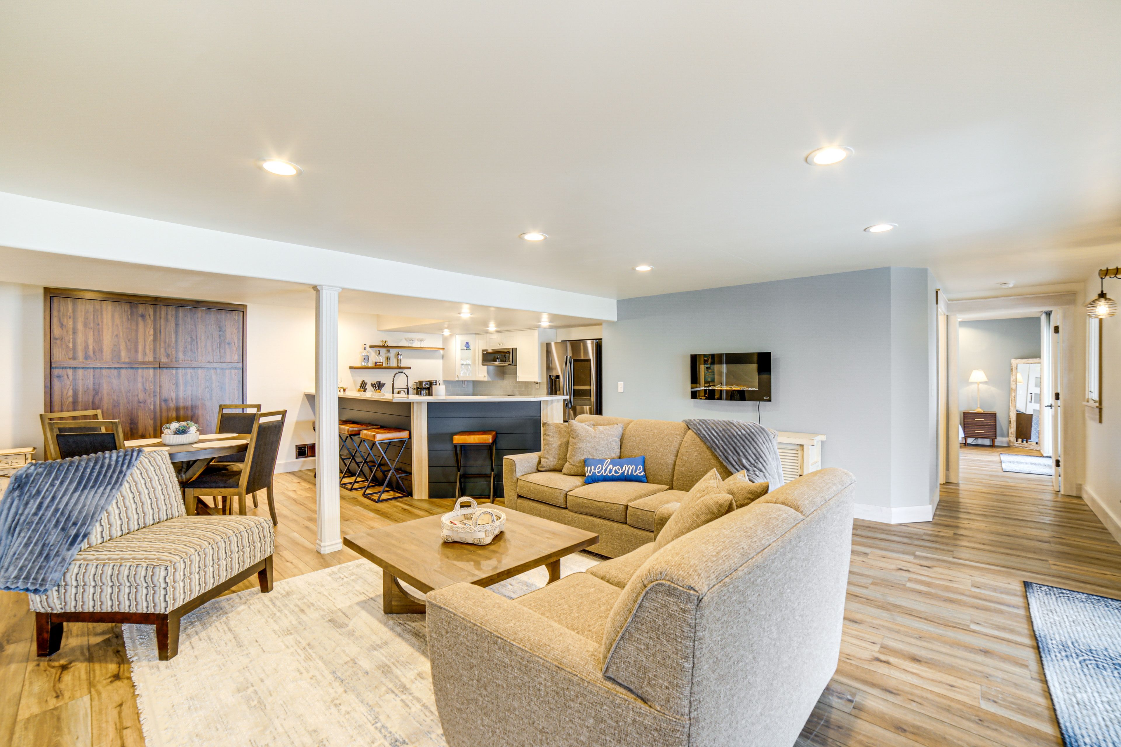 Living Area | Fireplace | Smart TV | Single-Story Apartment