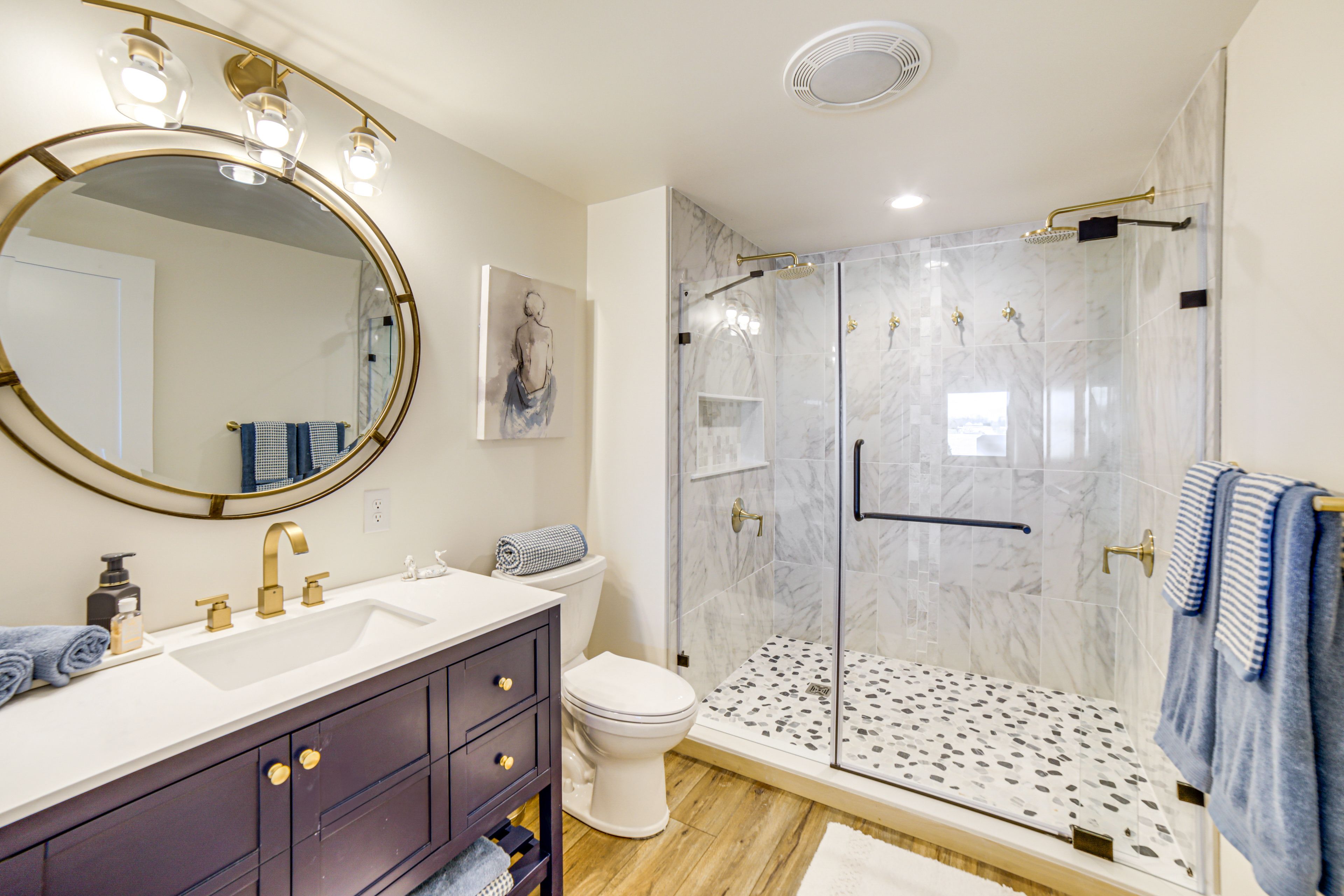 Bathroom | Towels Provided