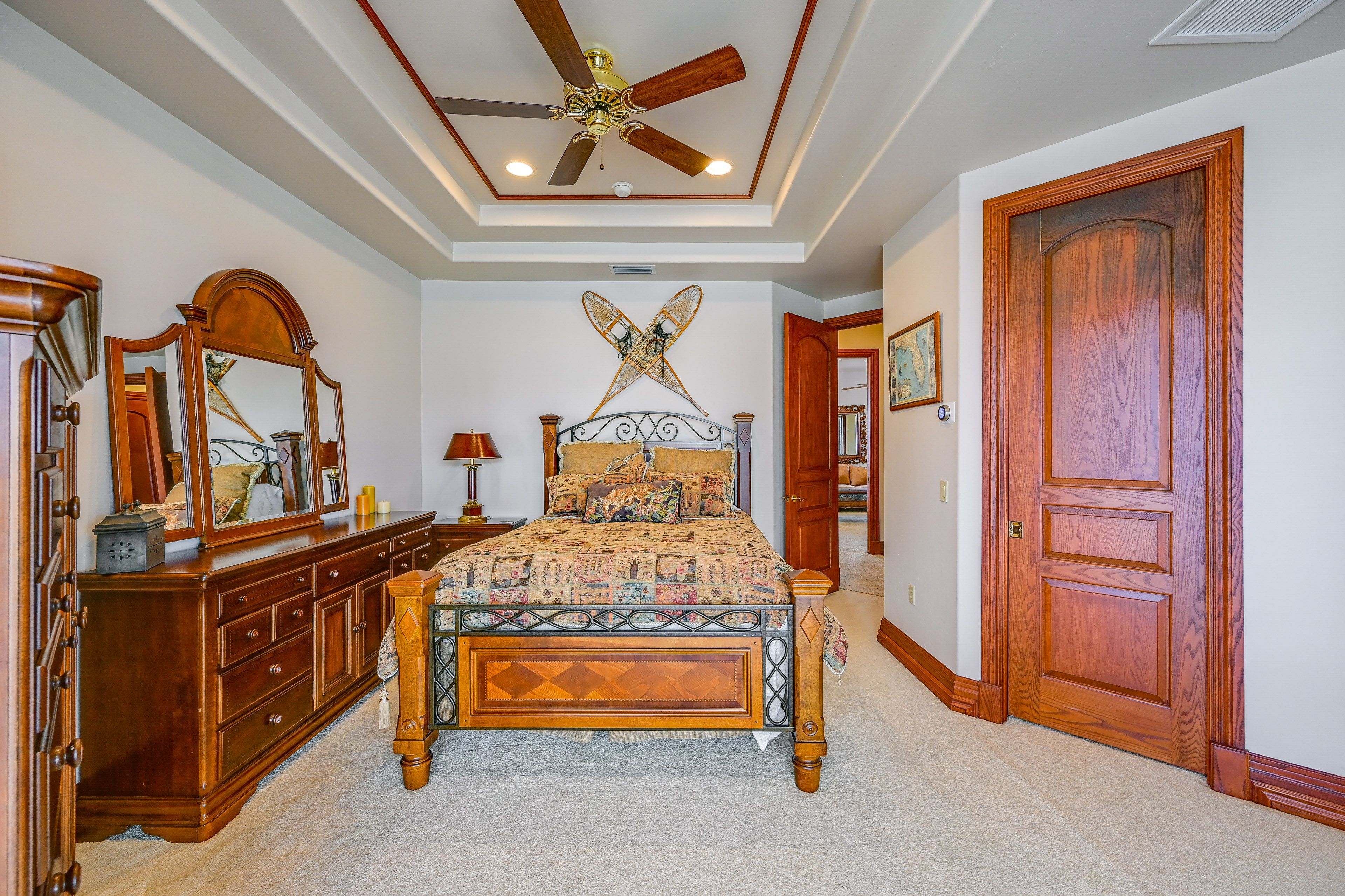 Bedroom 2 | King Bed | 2nd Floor