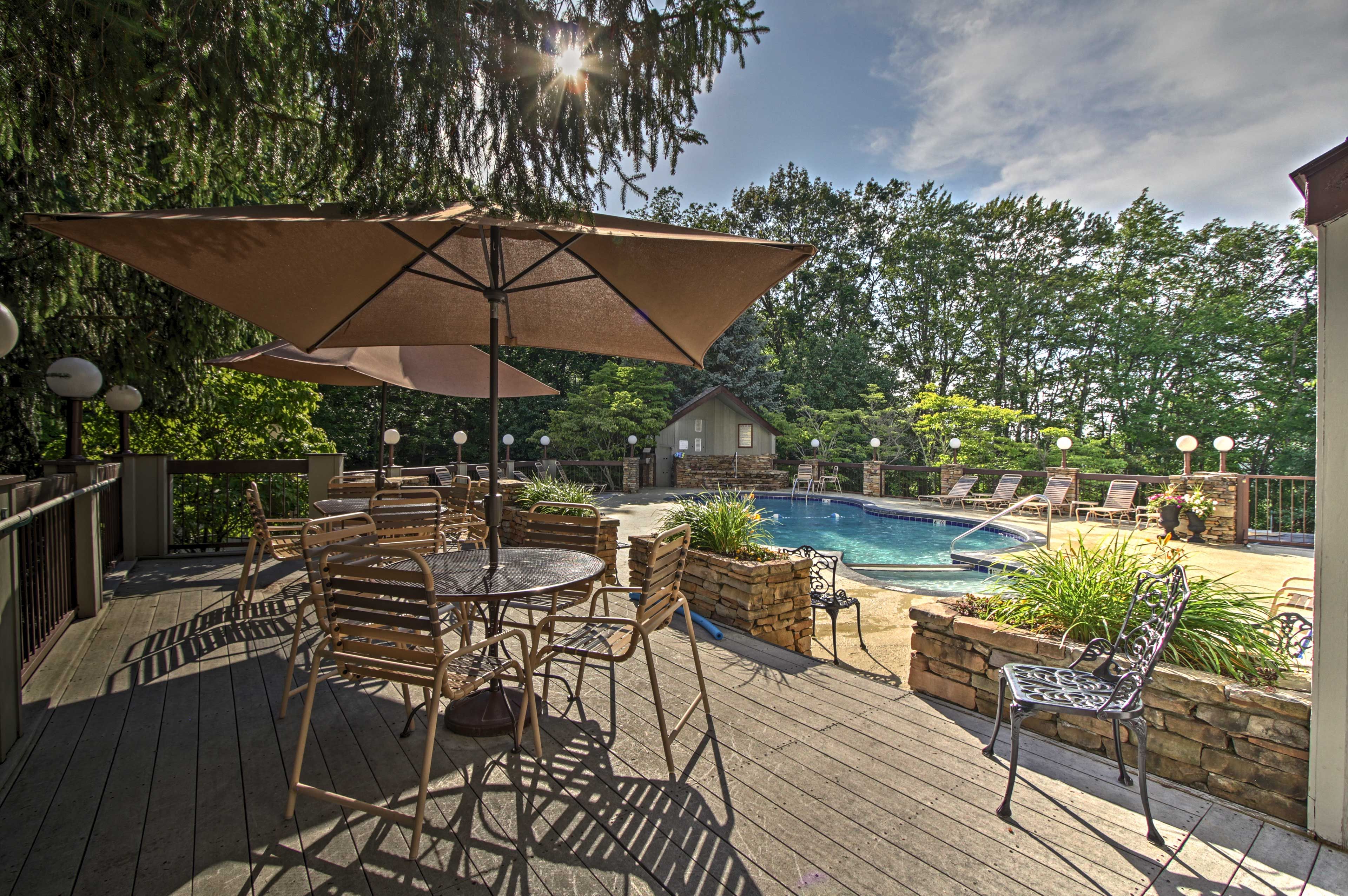 Windswept Condominiums Amenities | Outdoor Pool