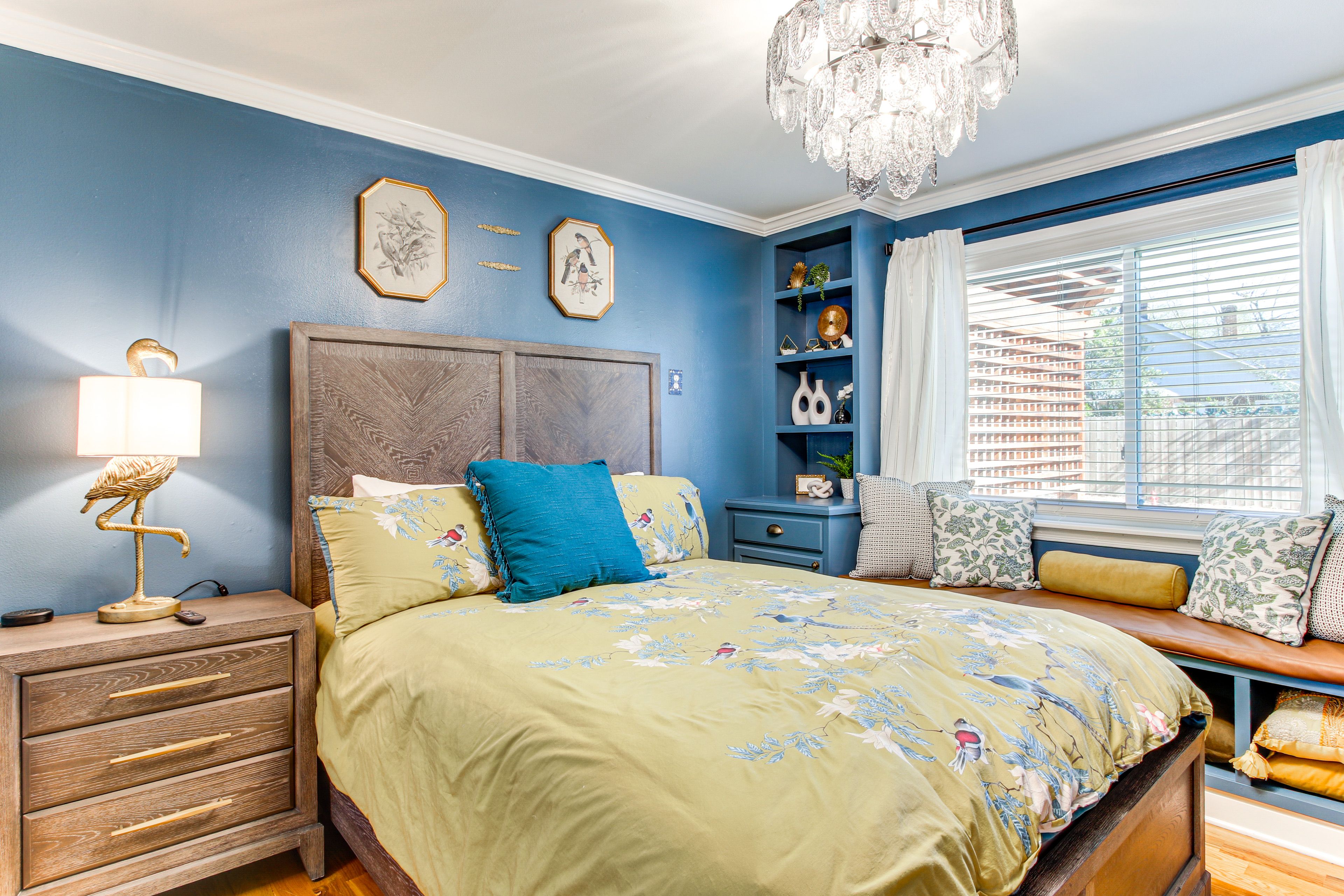 Bedroom 3 | Queen Bed