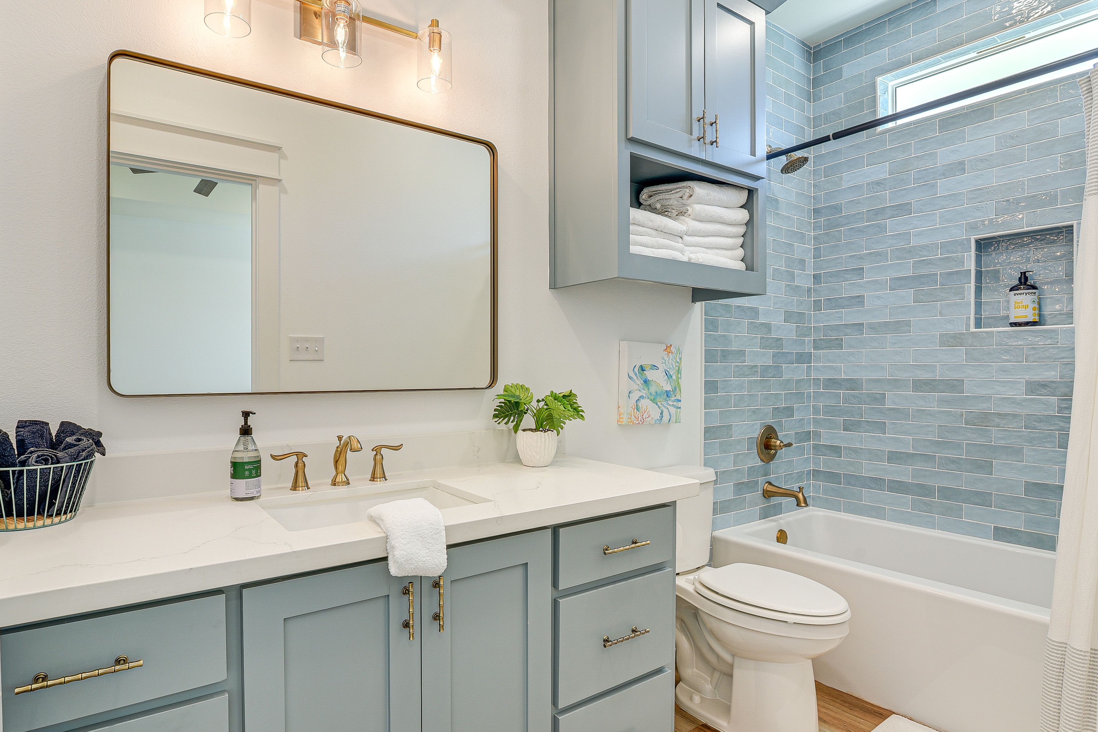 En-Suite Bathroom
