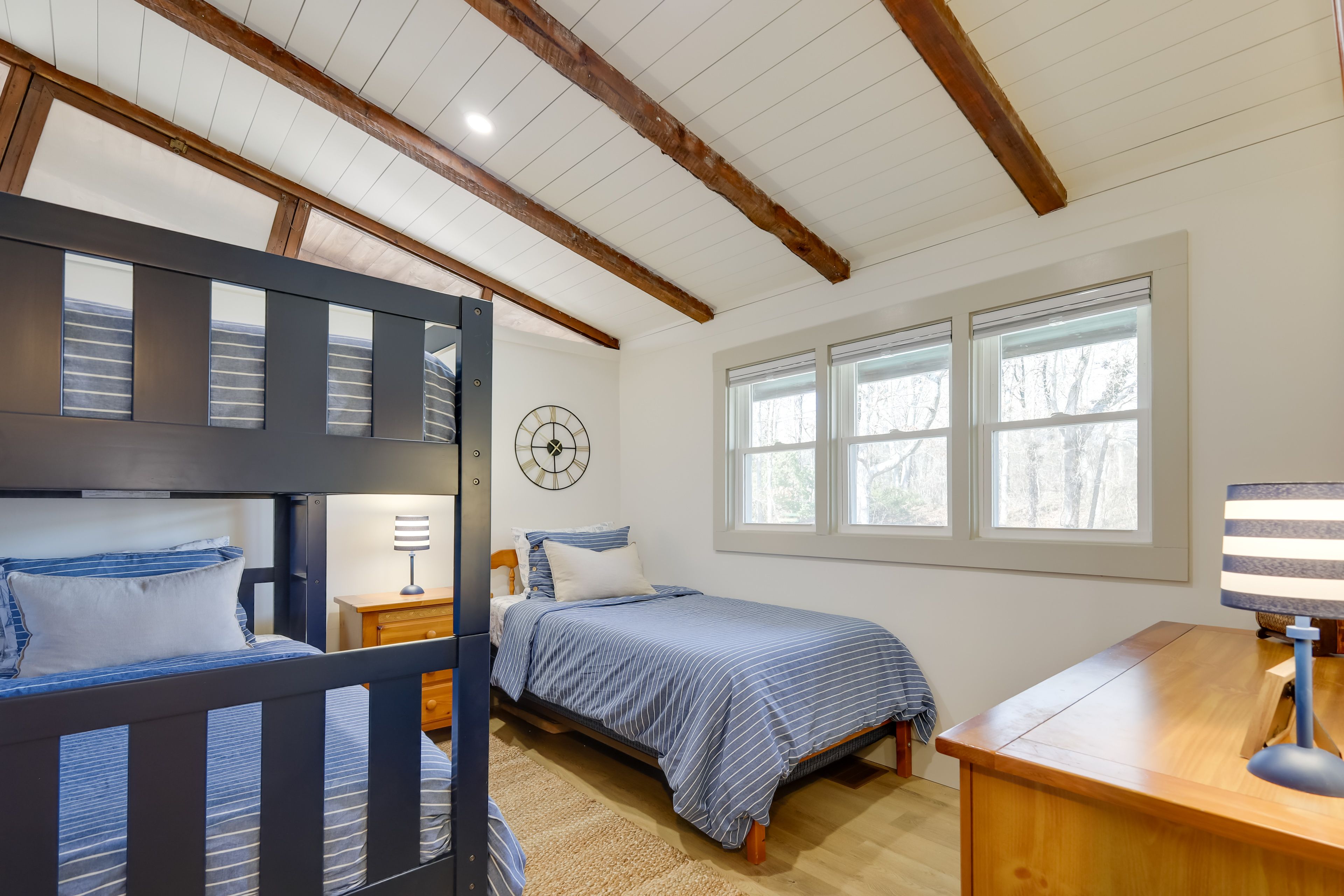 Bedroom 3 | Twin Bed | Twin Bunk Bed