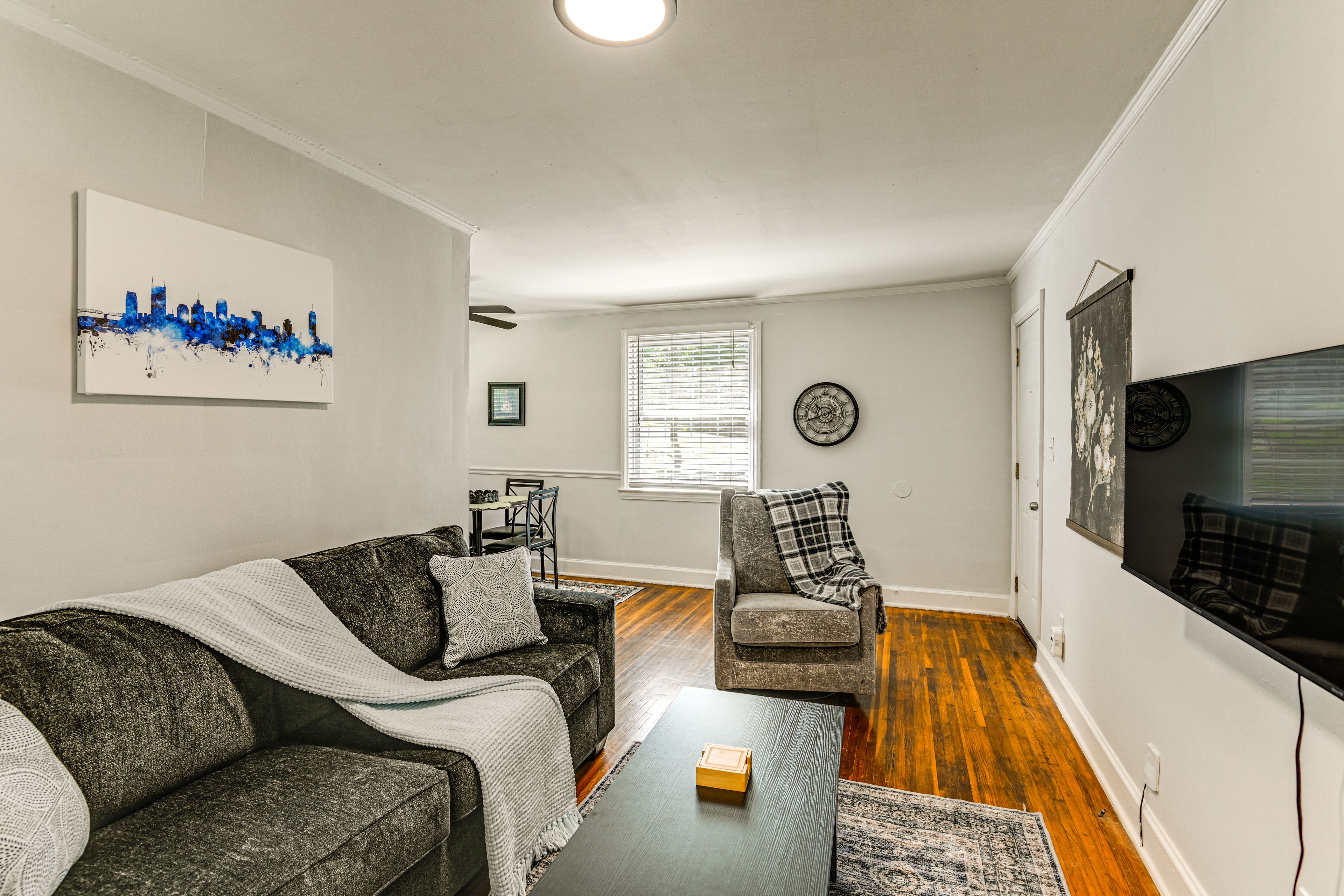 Nashville Vacation Rental | 1BR | 1BA | 600 Sq Ft | 2 Steps Required