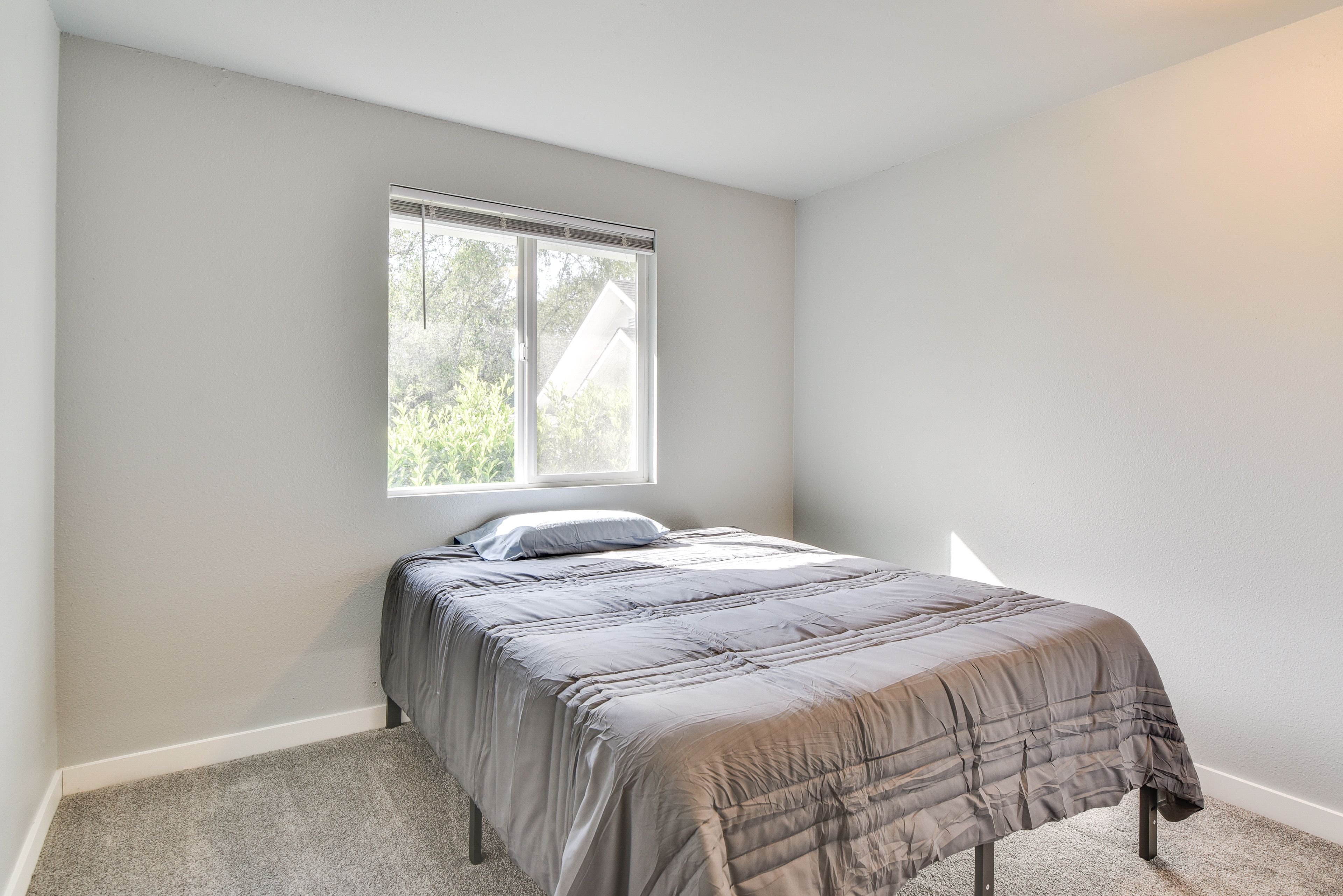 Bedroom 3 | 2nd Floor | Queen Bed