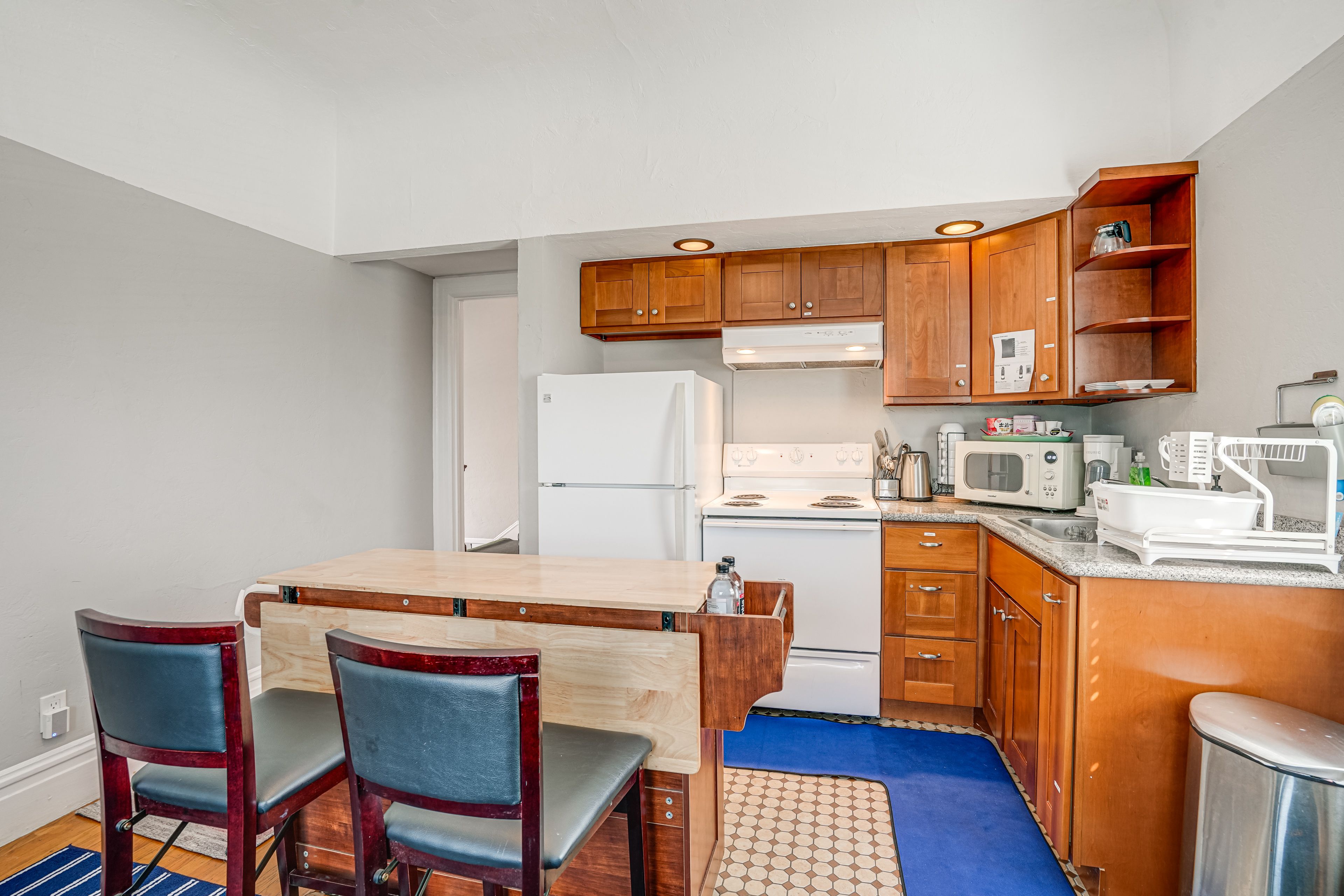 Kitchen | 2nd Floor | Keurig Coffee Maker (Starter Coffee Provided)