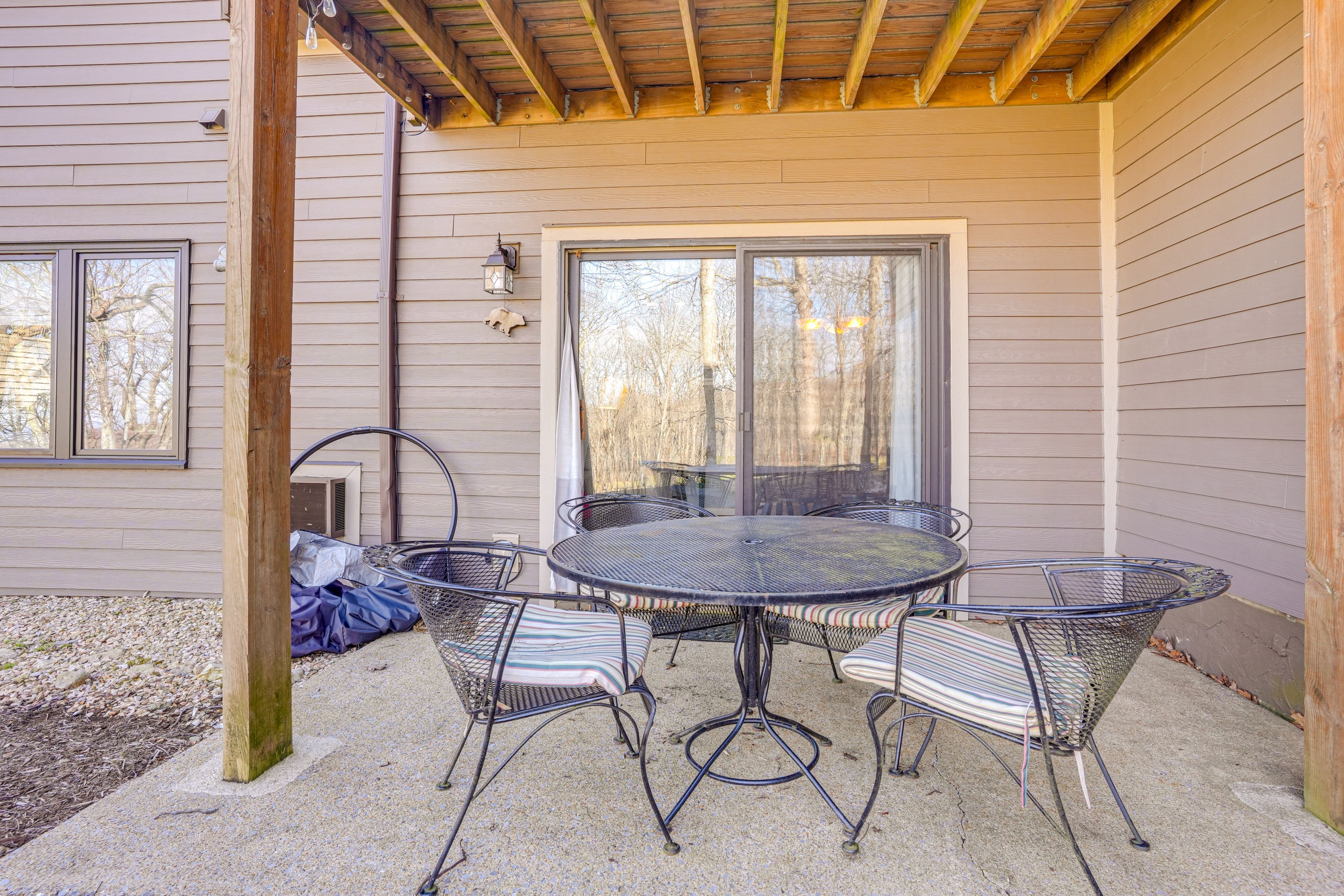 Private Patio | Golf Course View | Self Check-In