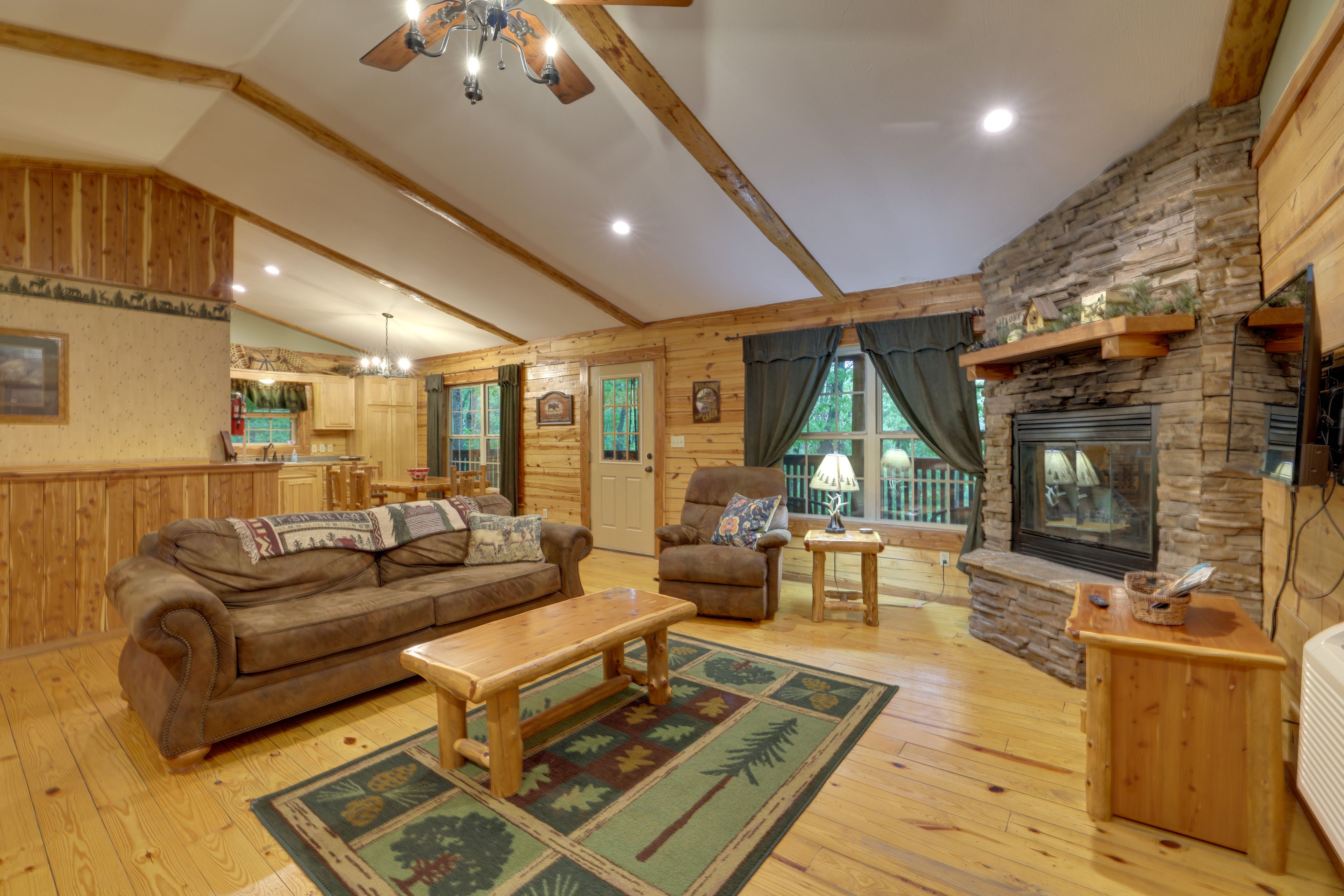Eureka Springs Vacation Rental | 1BR | 2BA | 1,500 Sq Ft | Stairs Required