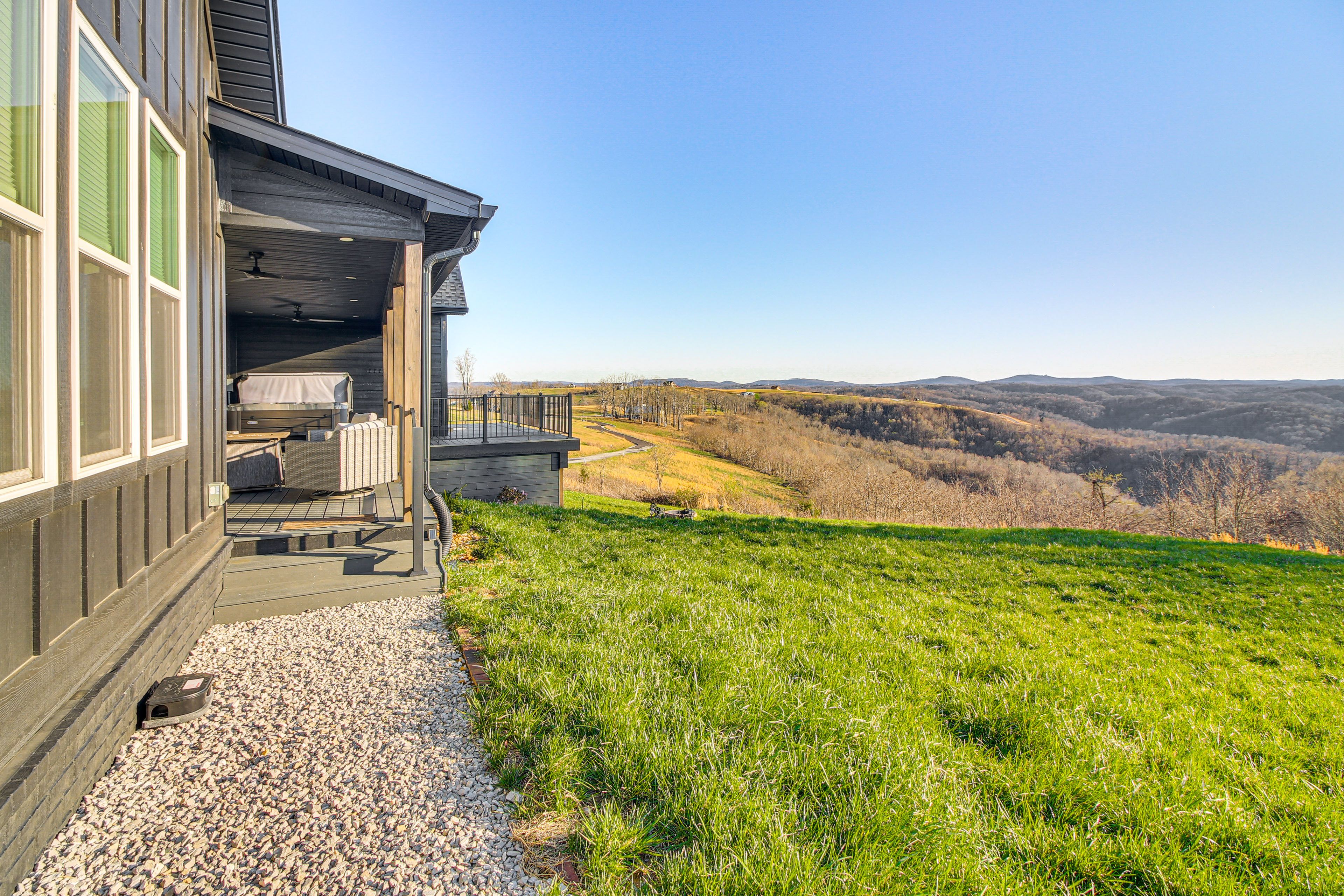 Exterior | Addt'l Rental On Lower Level